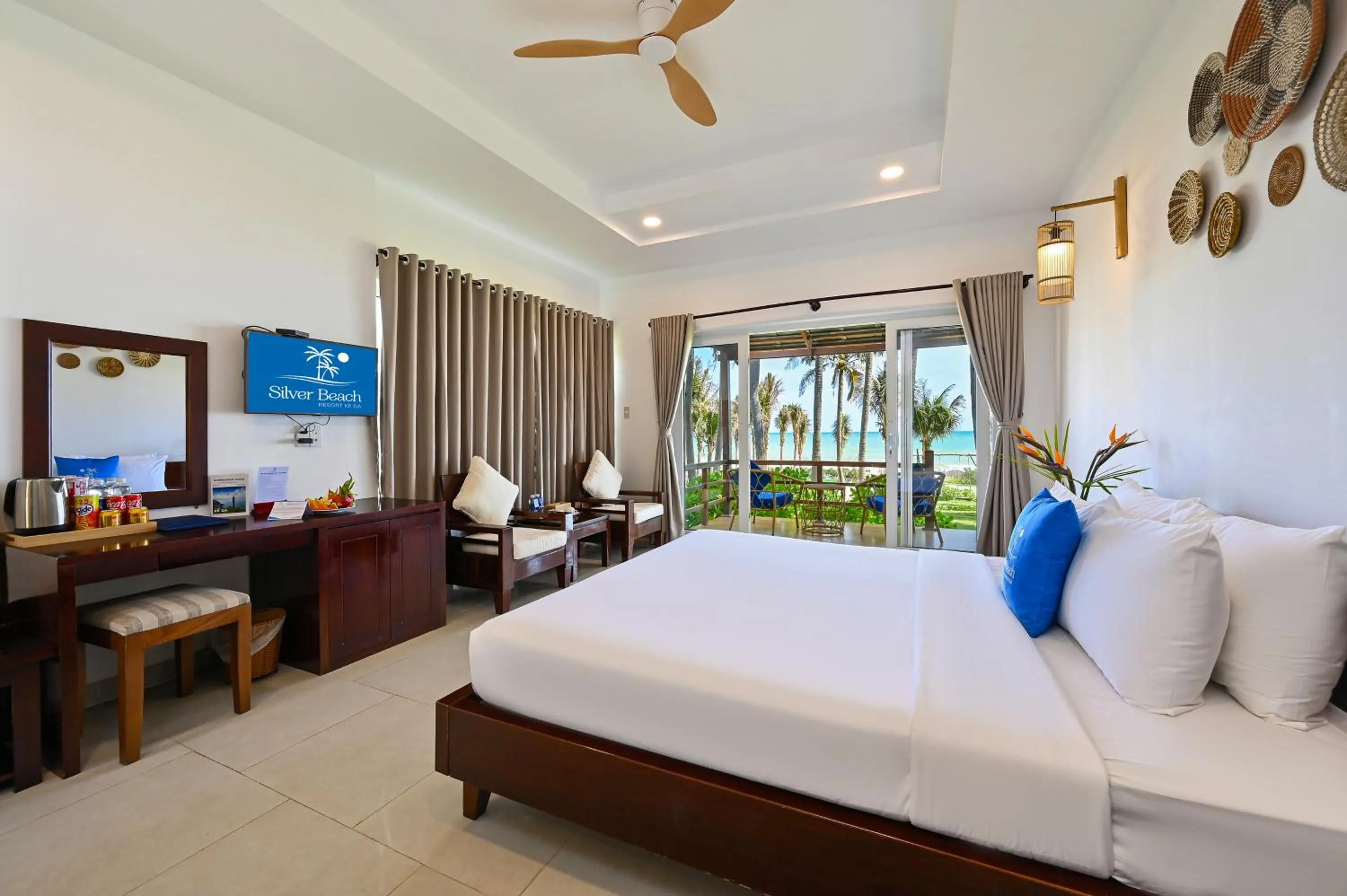 Photo of the whole room, Bed in Silver Beach Resort Ke Ga