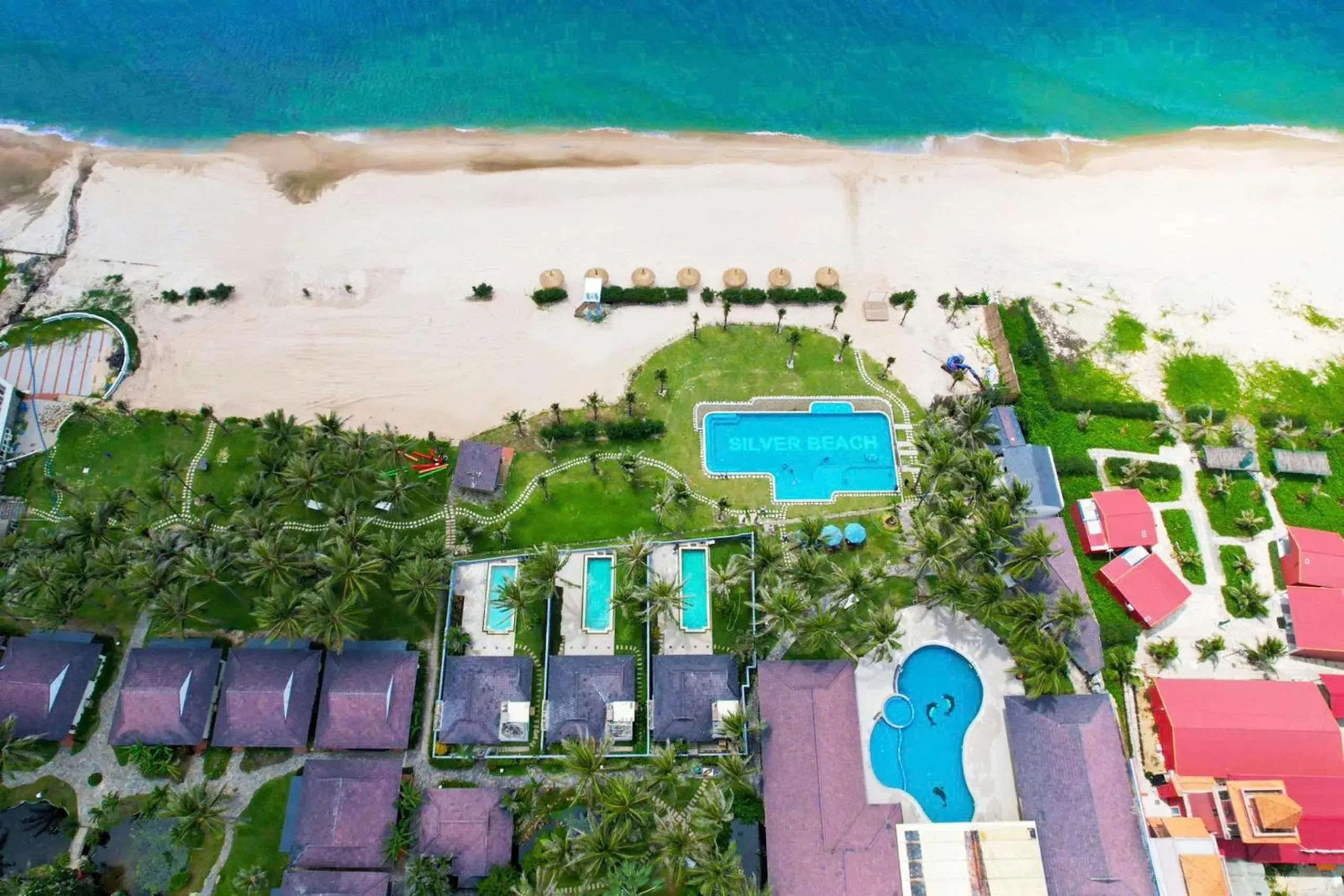 Property building in Silver Beach Resort Ke Ga Property building in Silver Beach Resort Ke Ga