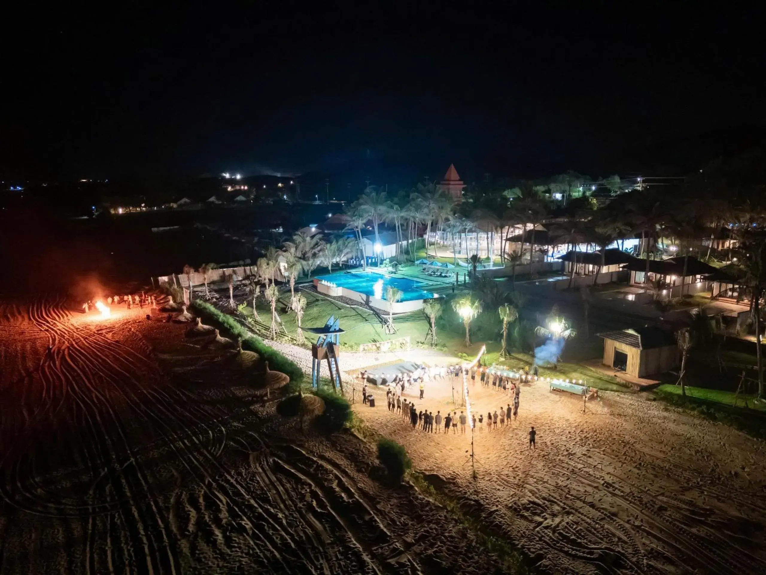 Property building in Silver Beach Resort Ke Ga Property building in Silver Beach Resort Ke Ga