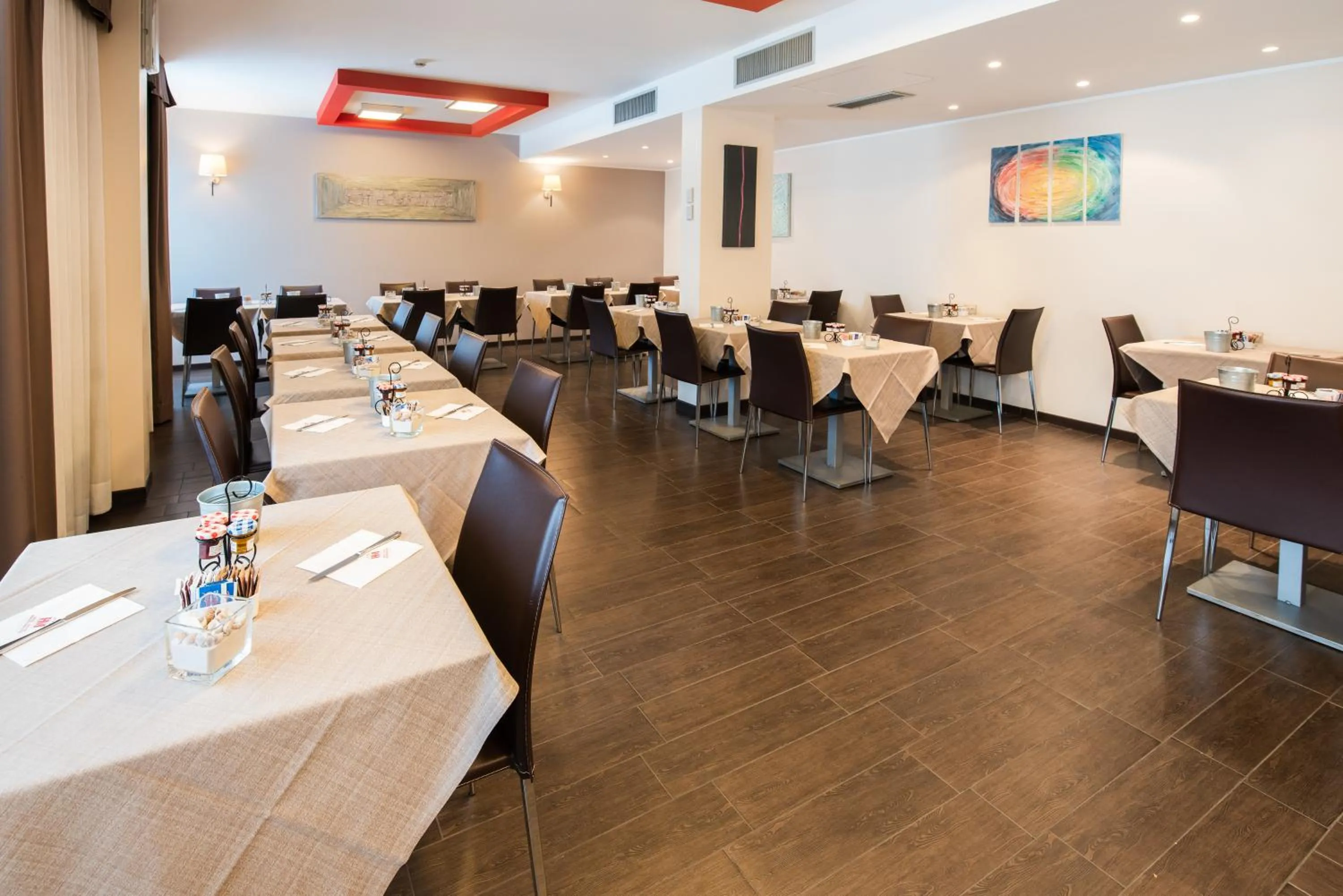 Breakfast in Hotel Mediterraneo