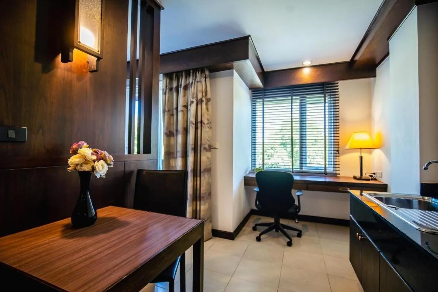 Dinner in Ratana Hotel Chalong