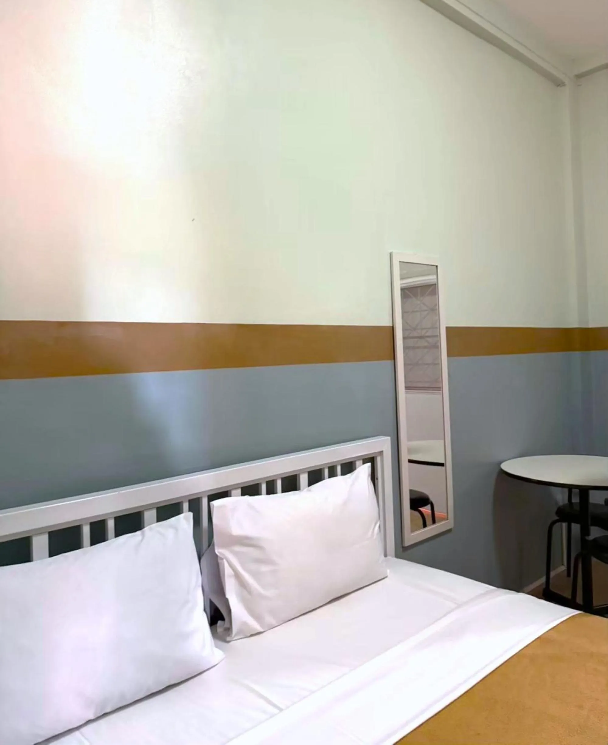 Bed in Ratana Hotel Chalong