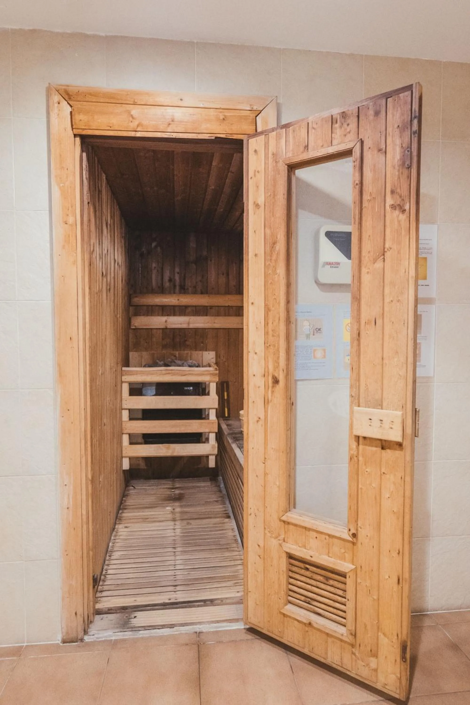 Sauna in Ratana Hotel Chalong