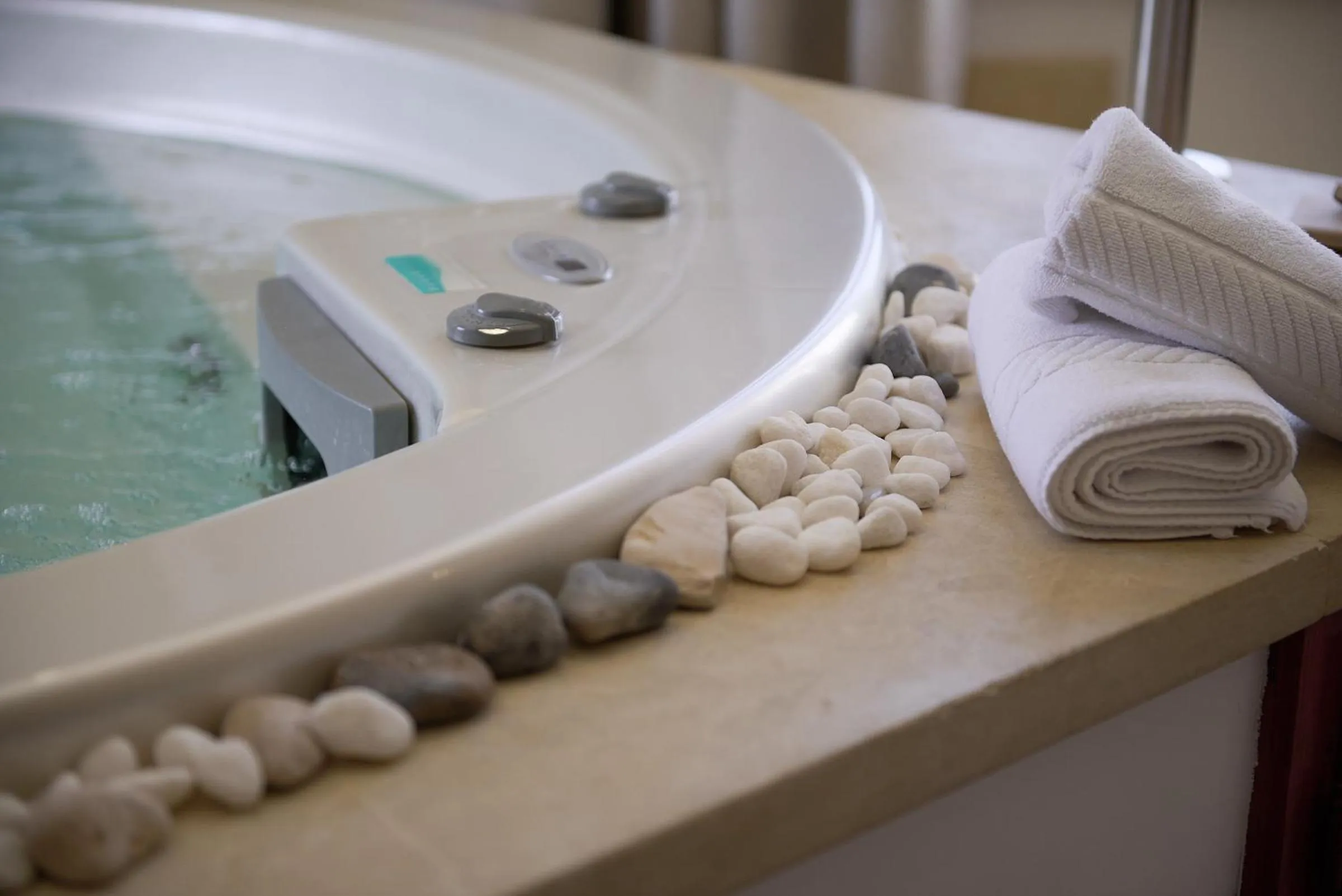 Hot Tub in Hotel Montecallini - Adult Only 14