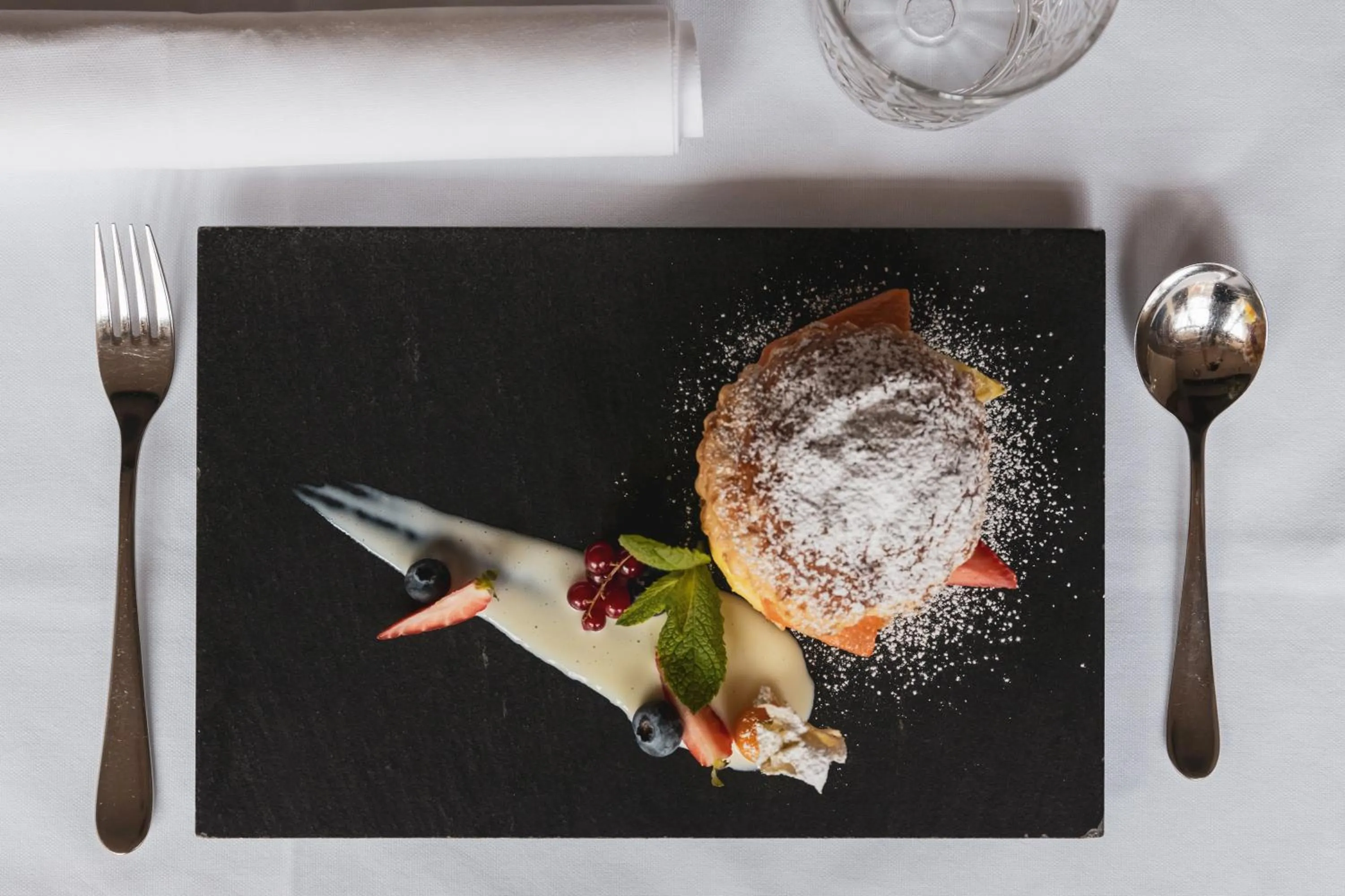 Food and drinks in Feldmilla Design Hotel - Wellness & SPA