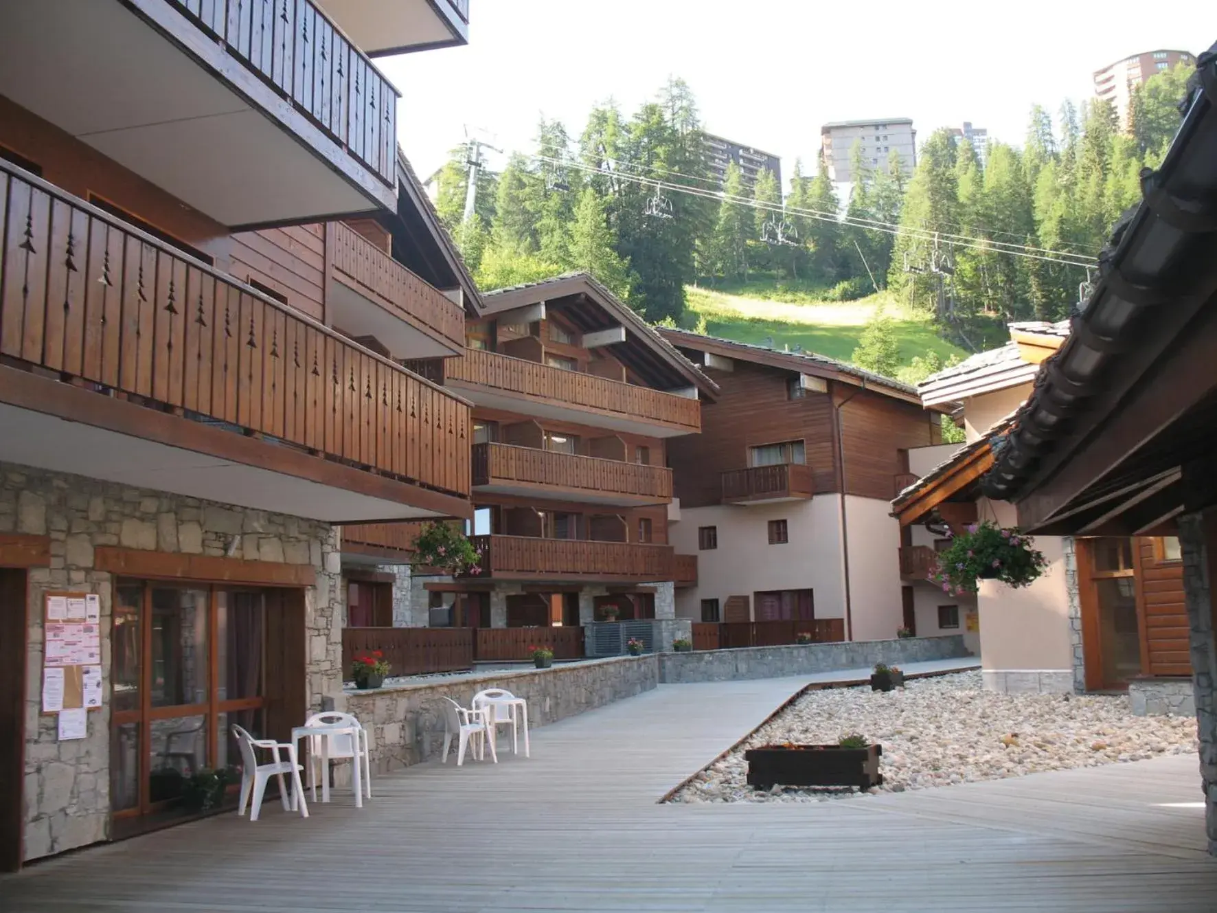 Lagrange Vacances Les Chalets Edelweiss Lagrange Vacances Les Chalets Edelweiss