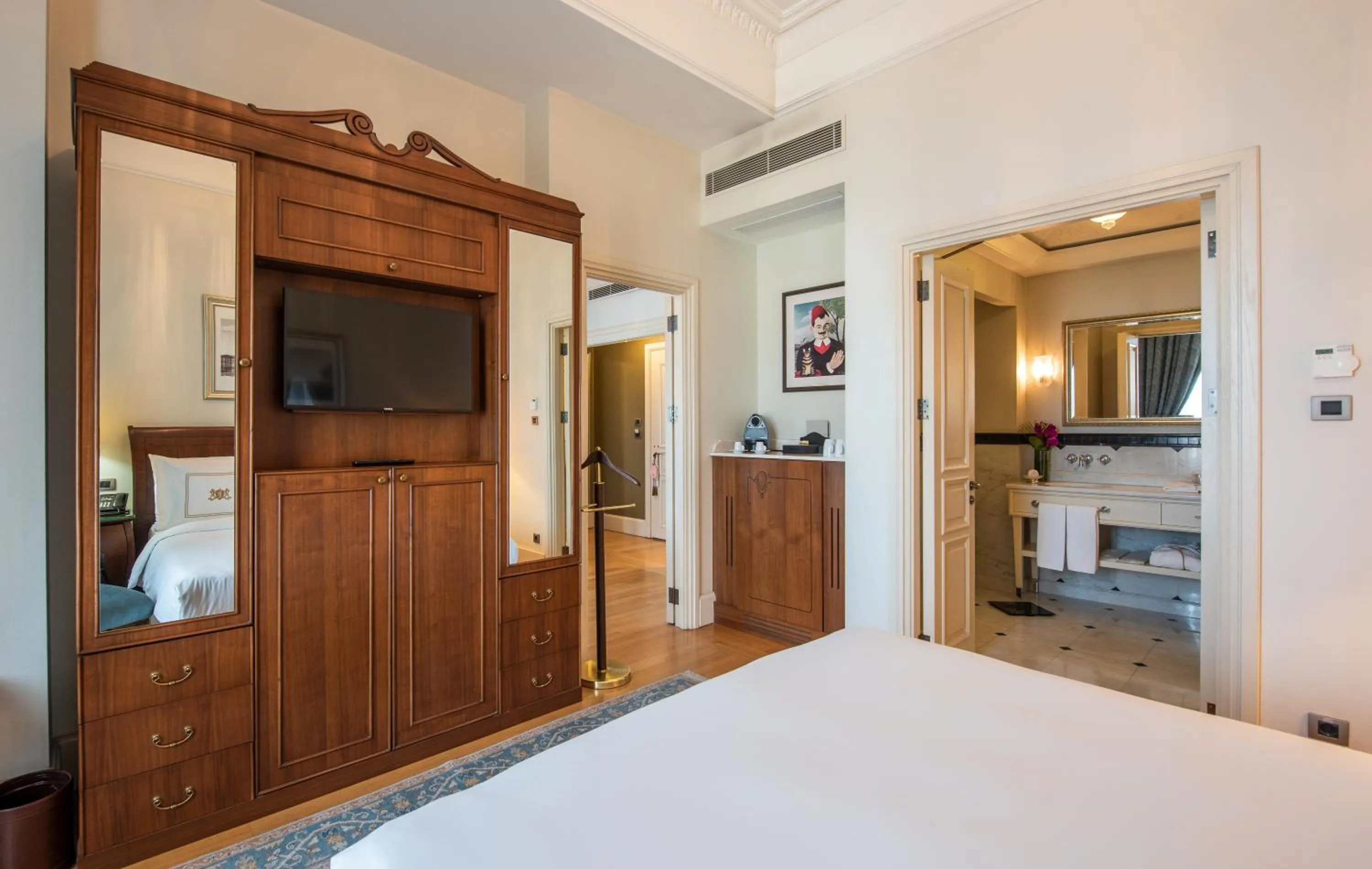 Bedroom, Bed in Pera Palace Hotel