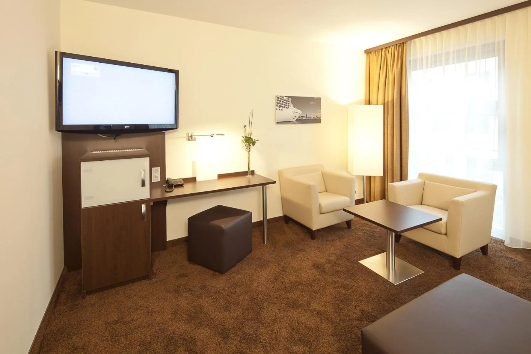 Photo of the whole room in Heikotel - Hotel Am Stadtpark