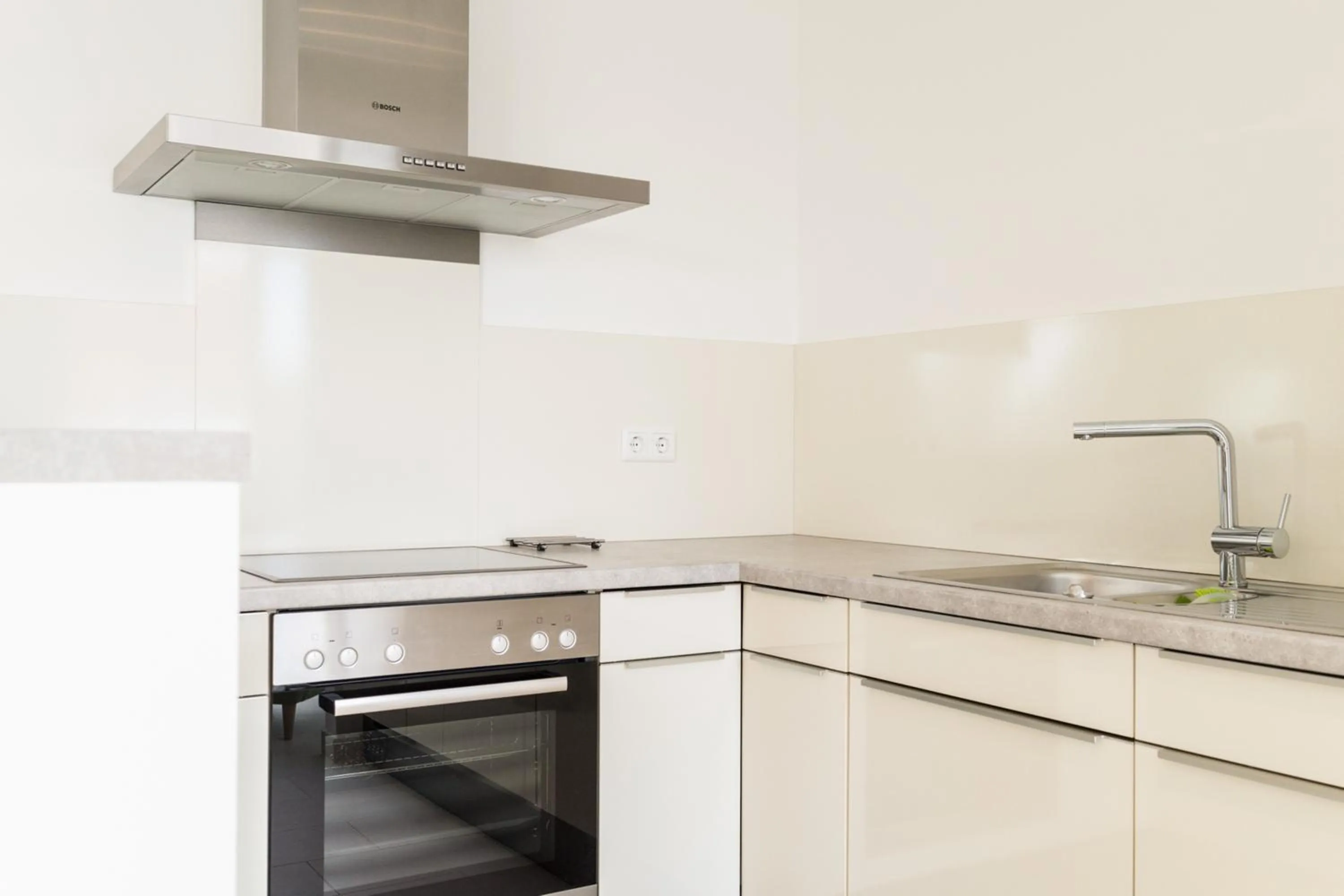 Kitchen or kitchenette in Heikotel - Hotel Am Stadtpark