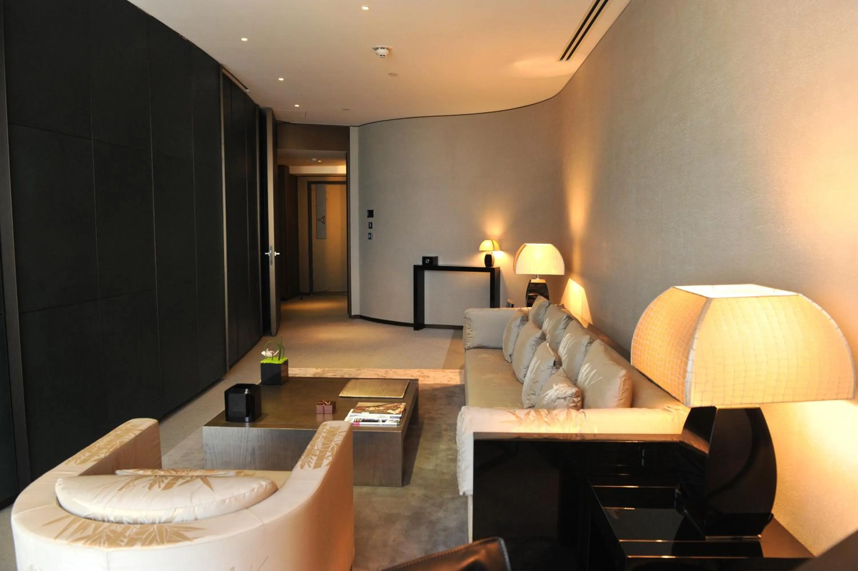 Living room in Armani Hotel Dubai, Burj Khalifa
