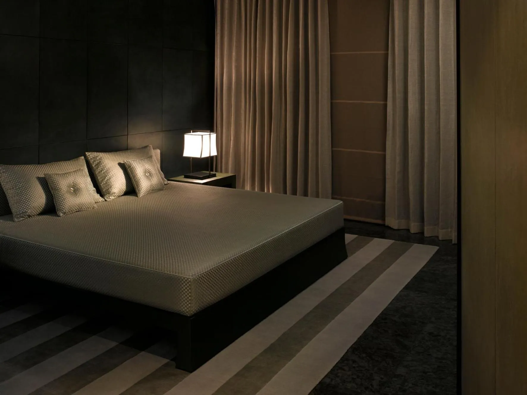 Bedroom, Bed in Armani Hotel Dubai, Burj Khalifa