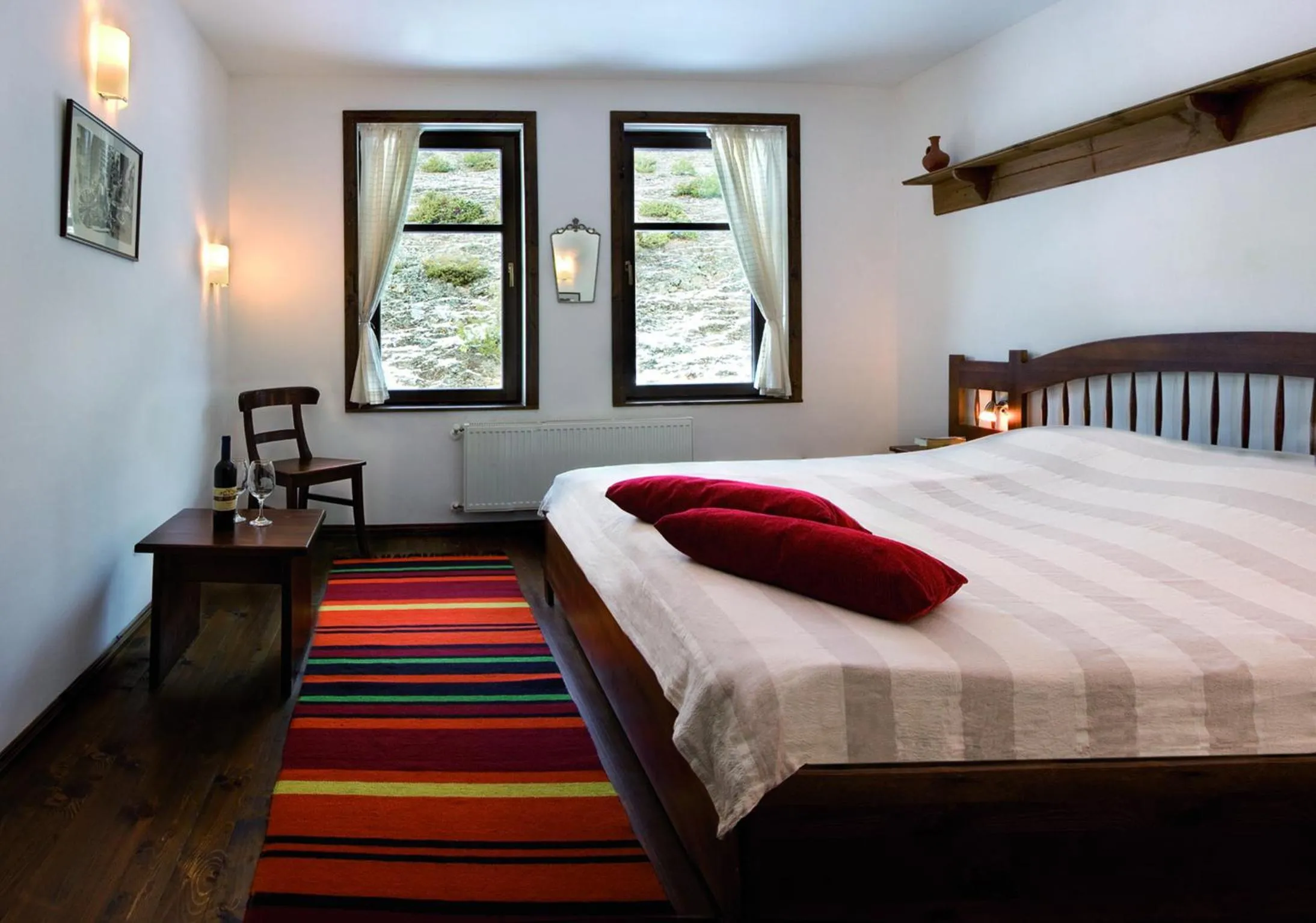 Photo of the whole room, Bed in Family Hotel Arkan Han