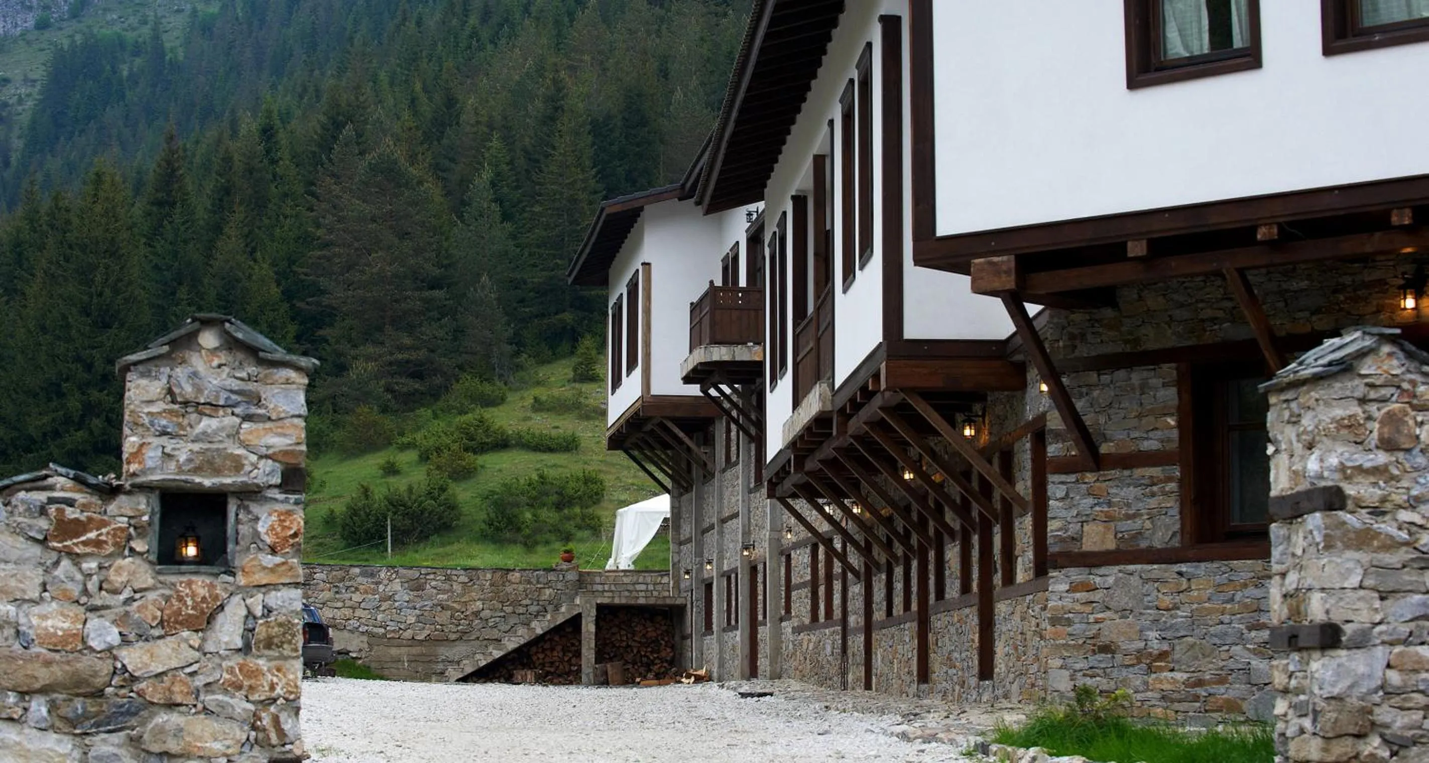 Facade/entrance in Family Hotel Arkan Han