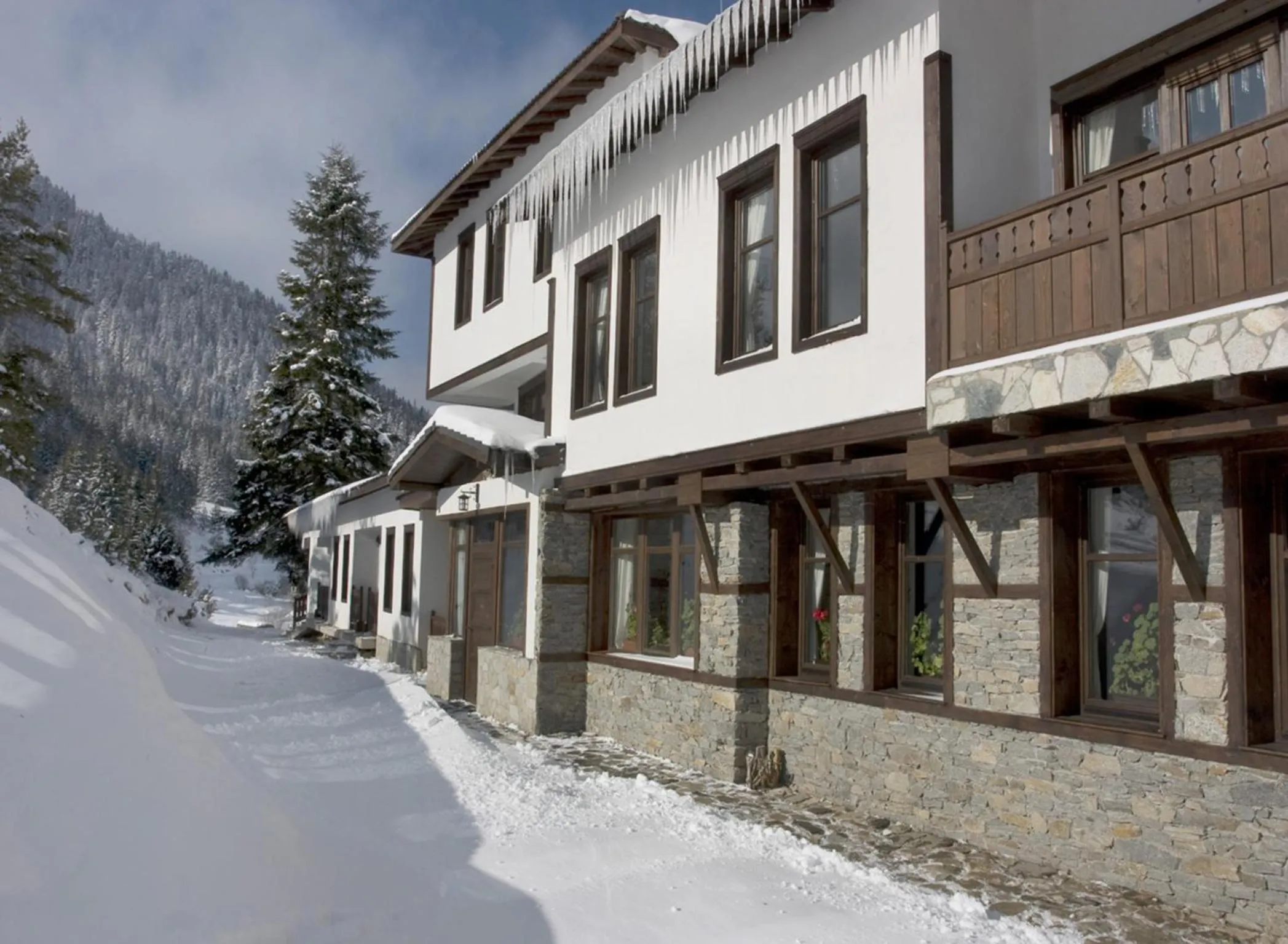 Facade/entrance in Family Hotel Arkan Han
