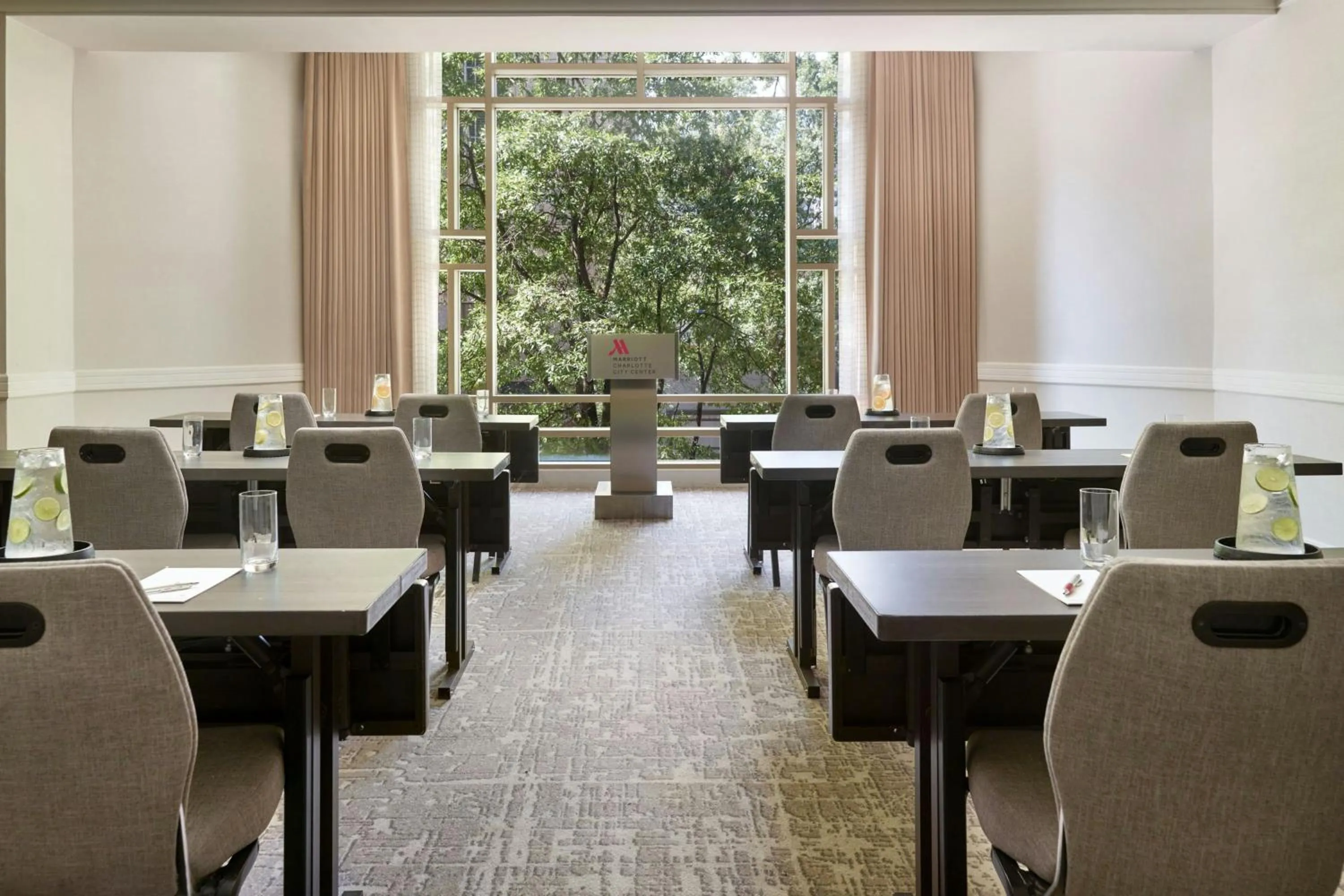 Meeting/conference room in Charlotte Marriott City Center