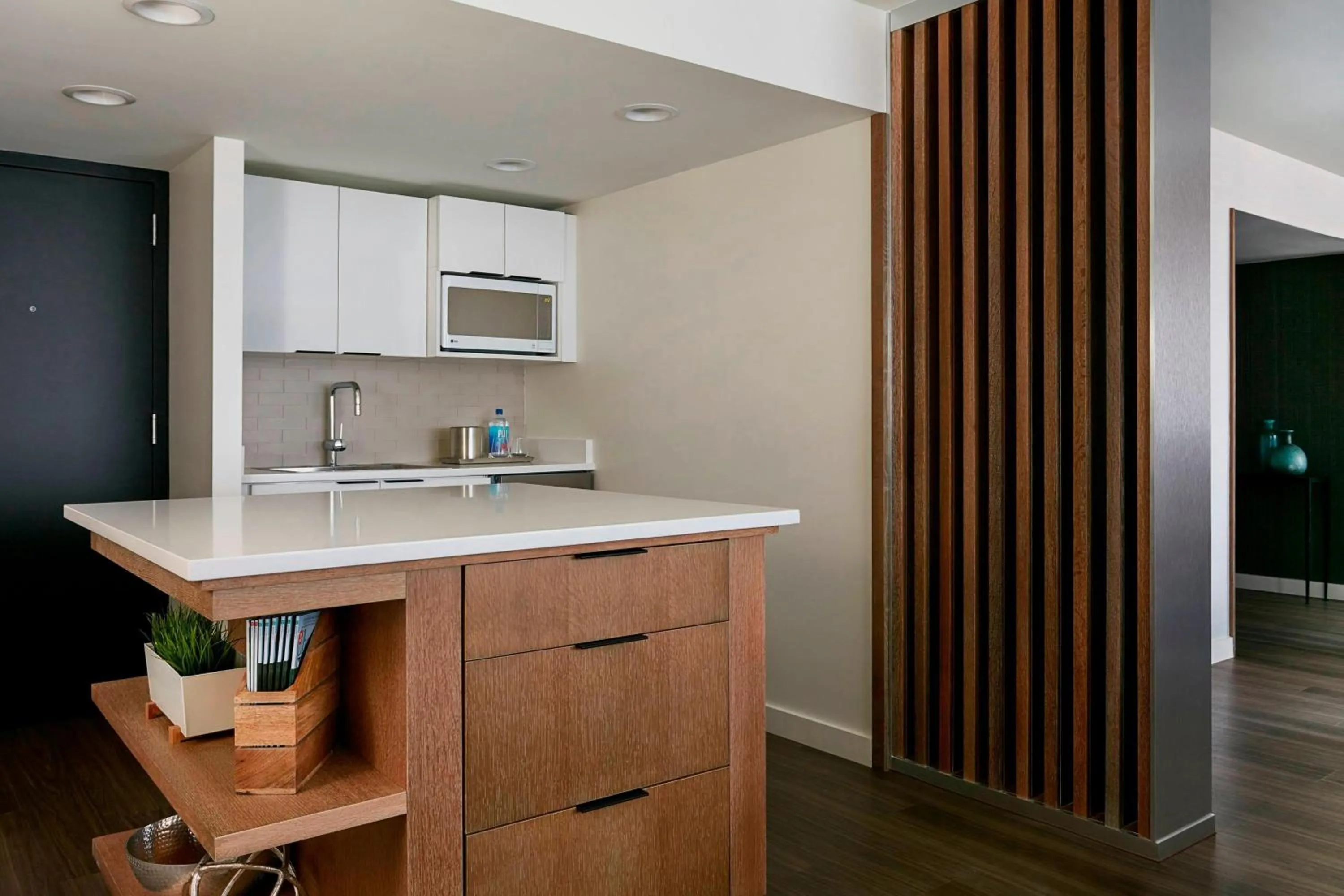 Kitchen or kitchenette in Charlotte Marriott City Center