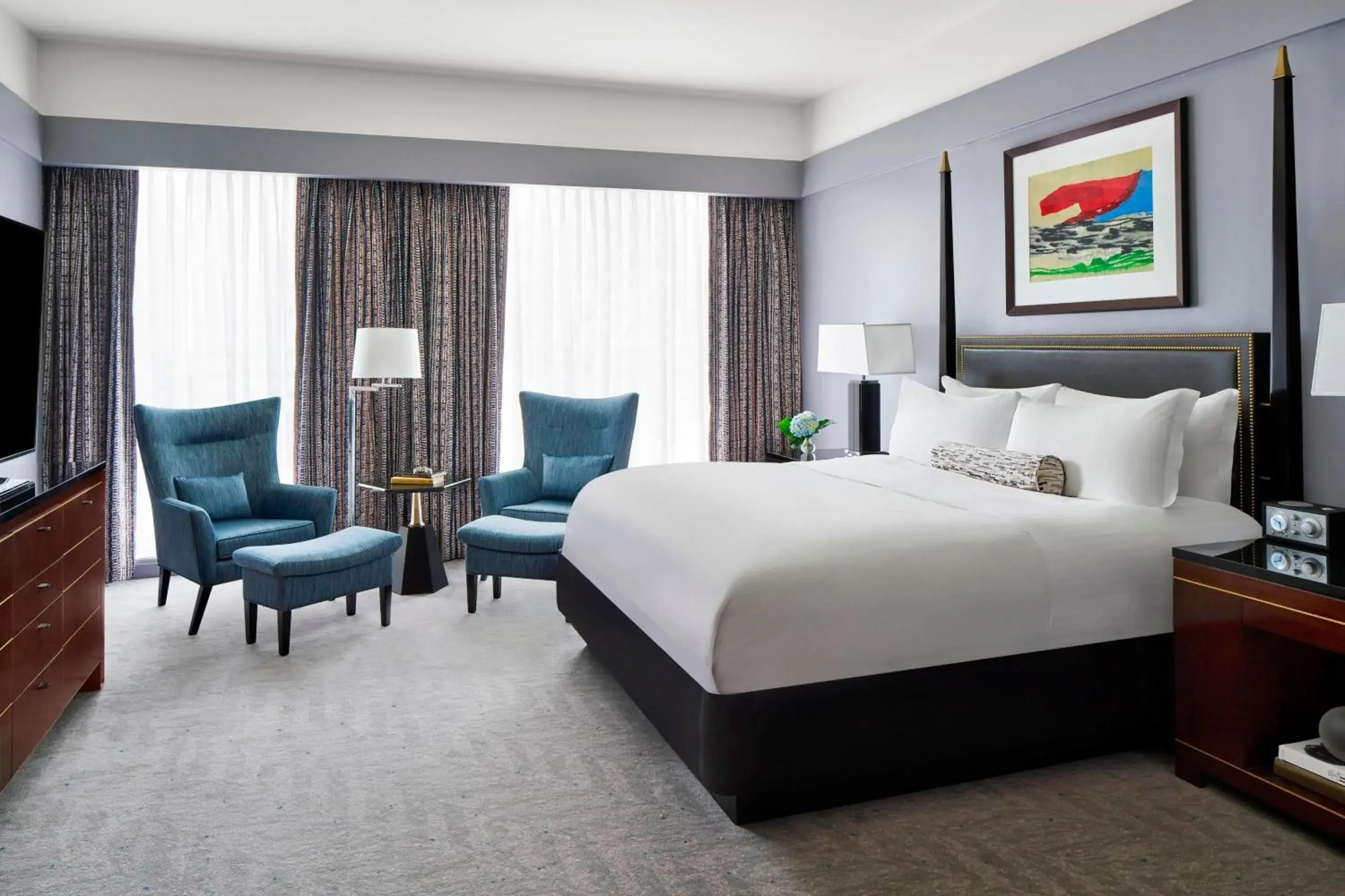 1 Bedroom Executive Suite, 1 King, Sofa bed, Garden view in The Ritz-Carlton, Charlotte 1 Bedroom Executive Suite, 1 King, Sofa bed, Garden view in The Ritz-Carlton, Charlotte