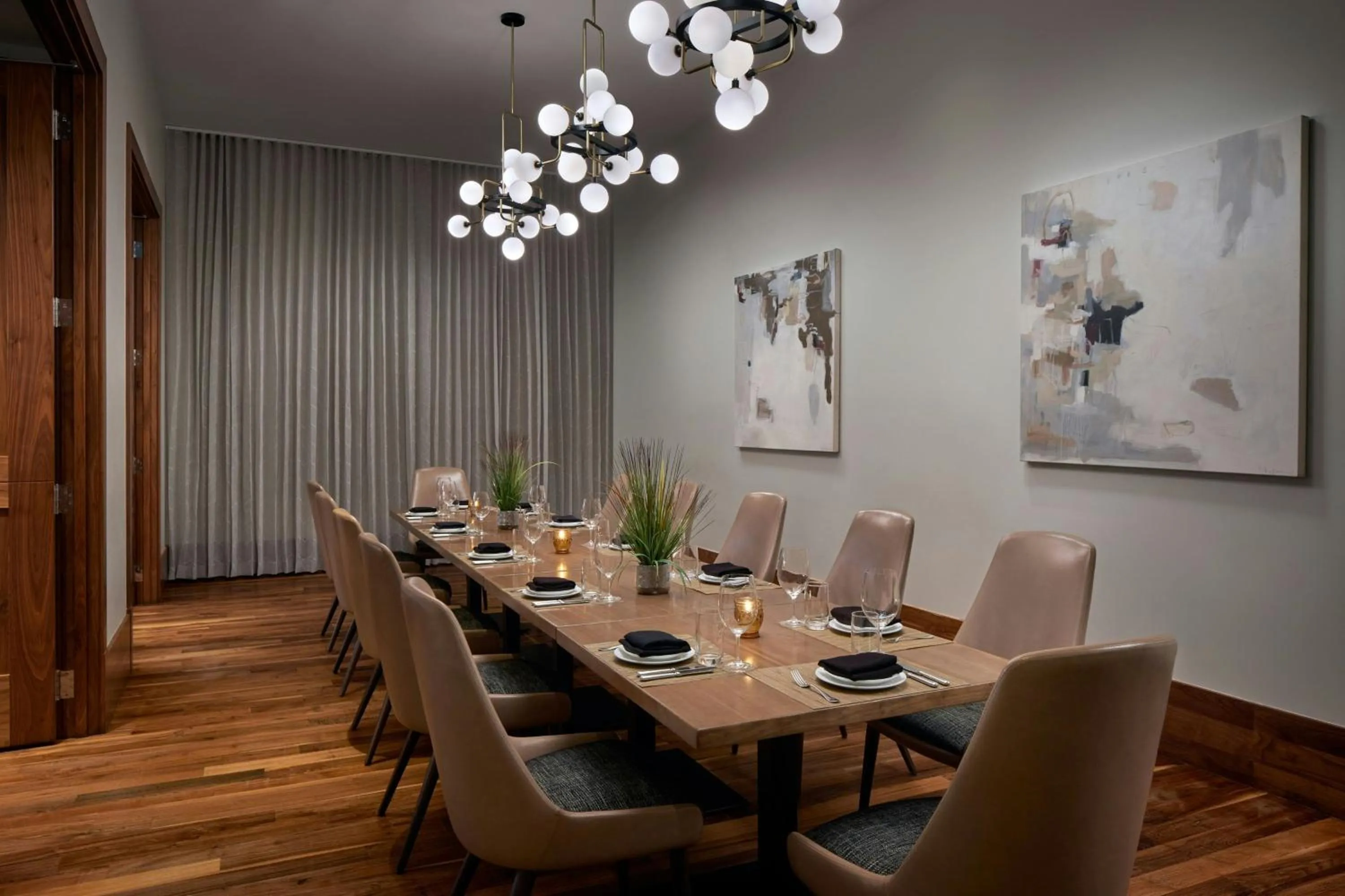 Restaurant/places to eat in The Ritz-Carlton, Charlotte