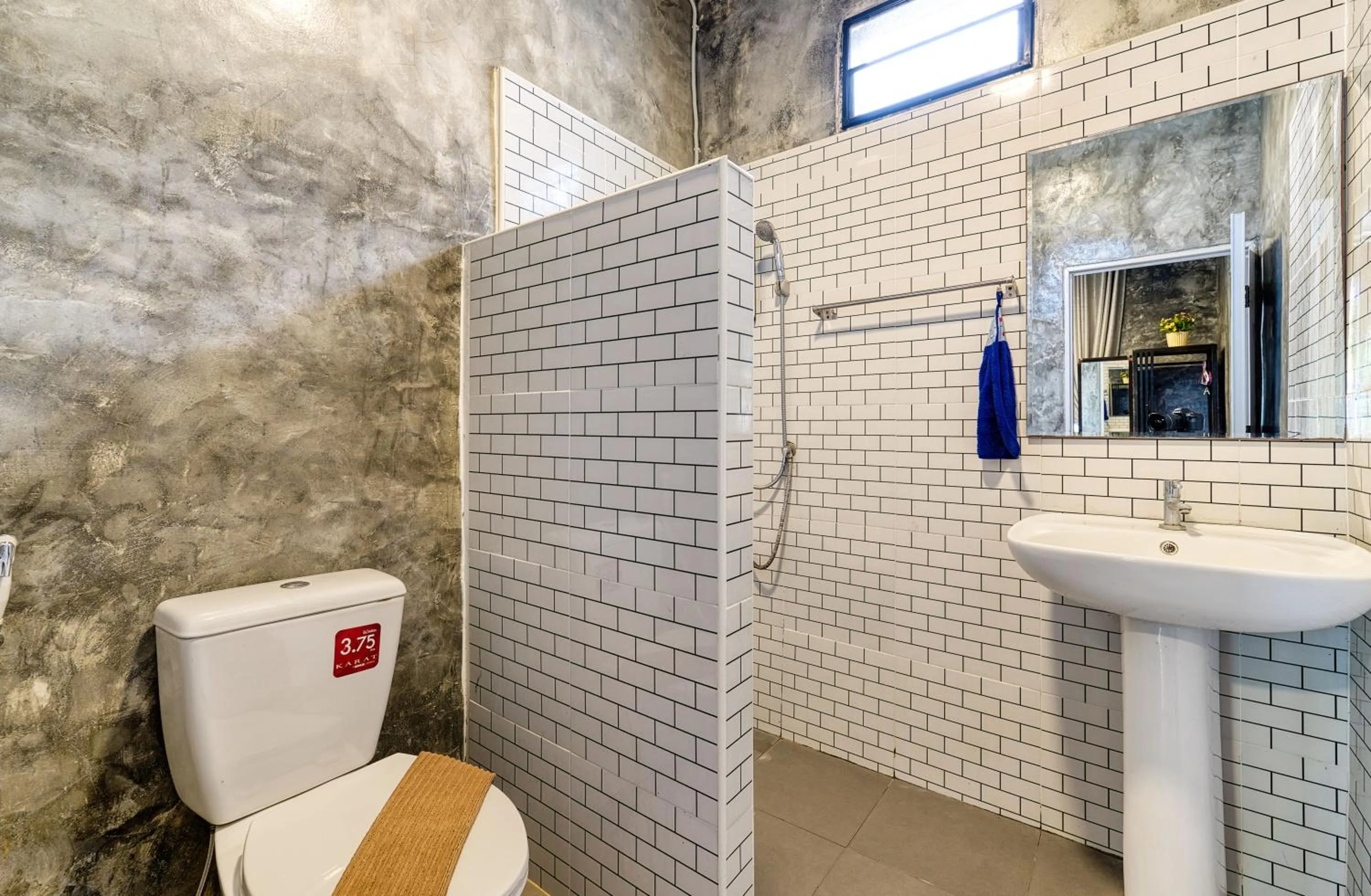 Toilet in Chill at Hill