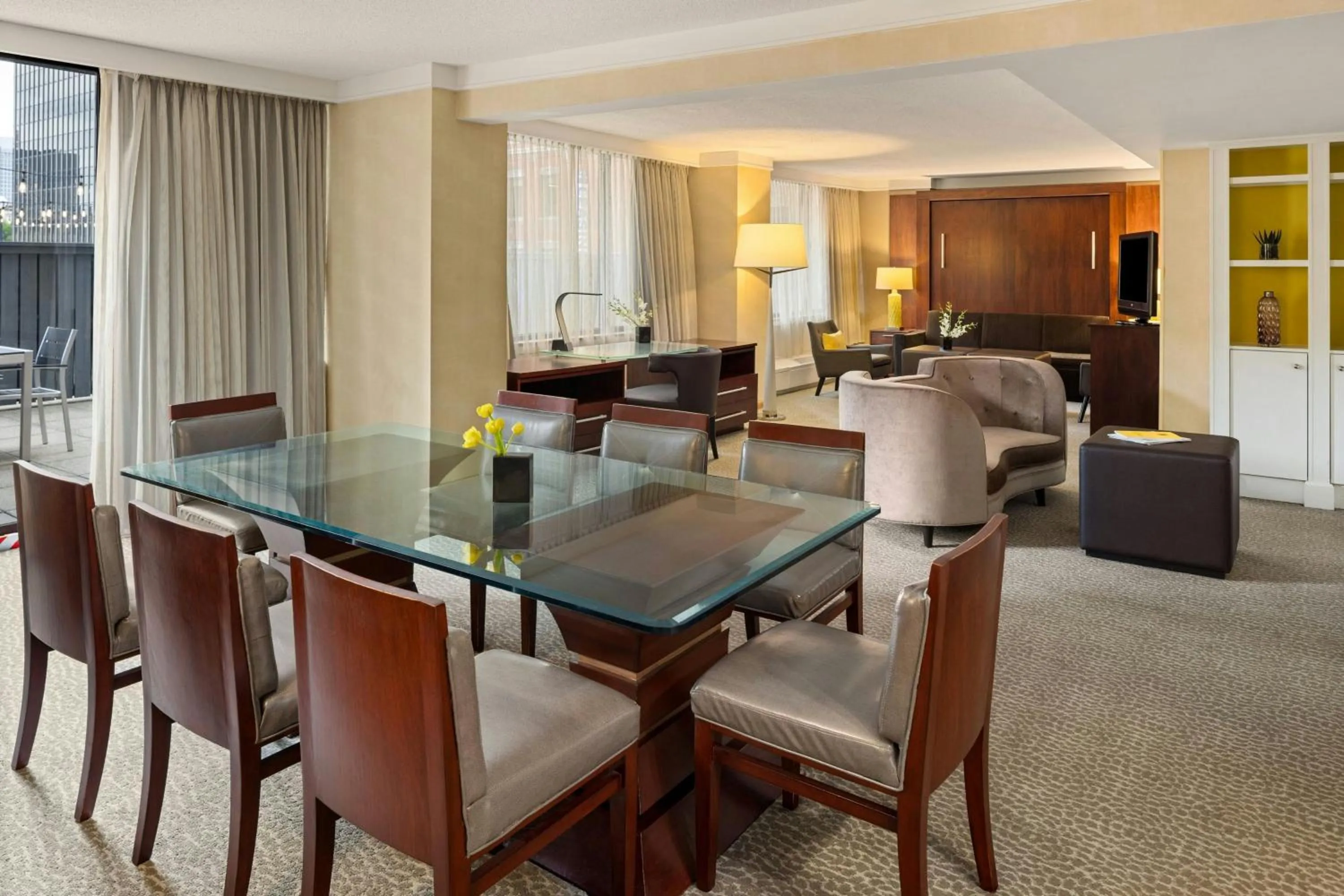 Photo of the whole room in Renaissance Columbus Downtown Hotel