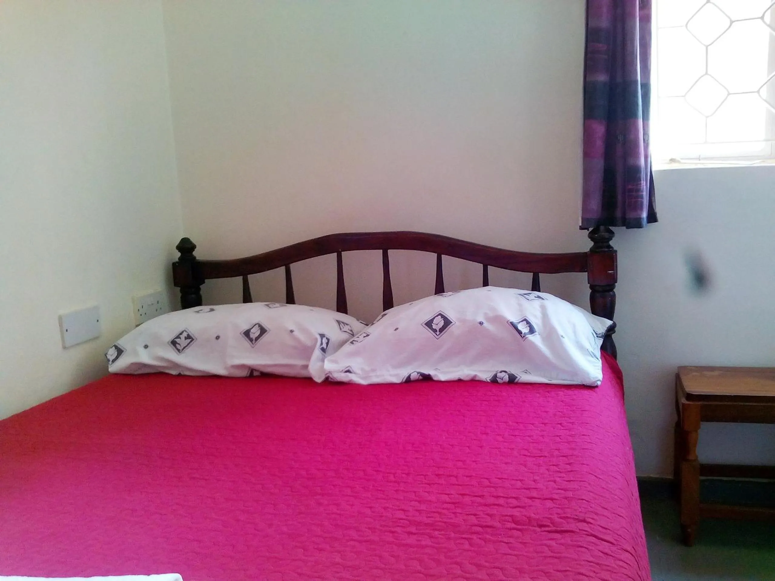 Bed in Retreat Guesthouse Kitende