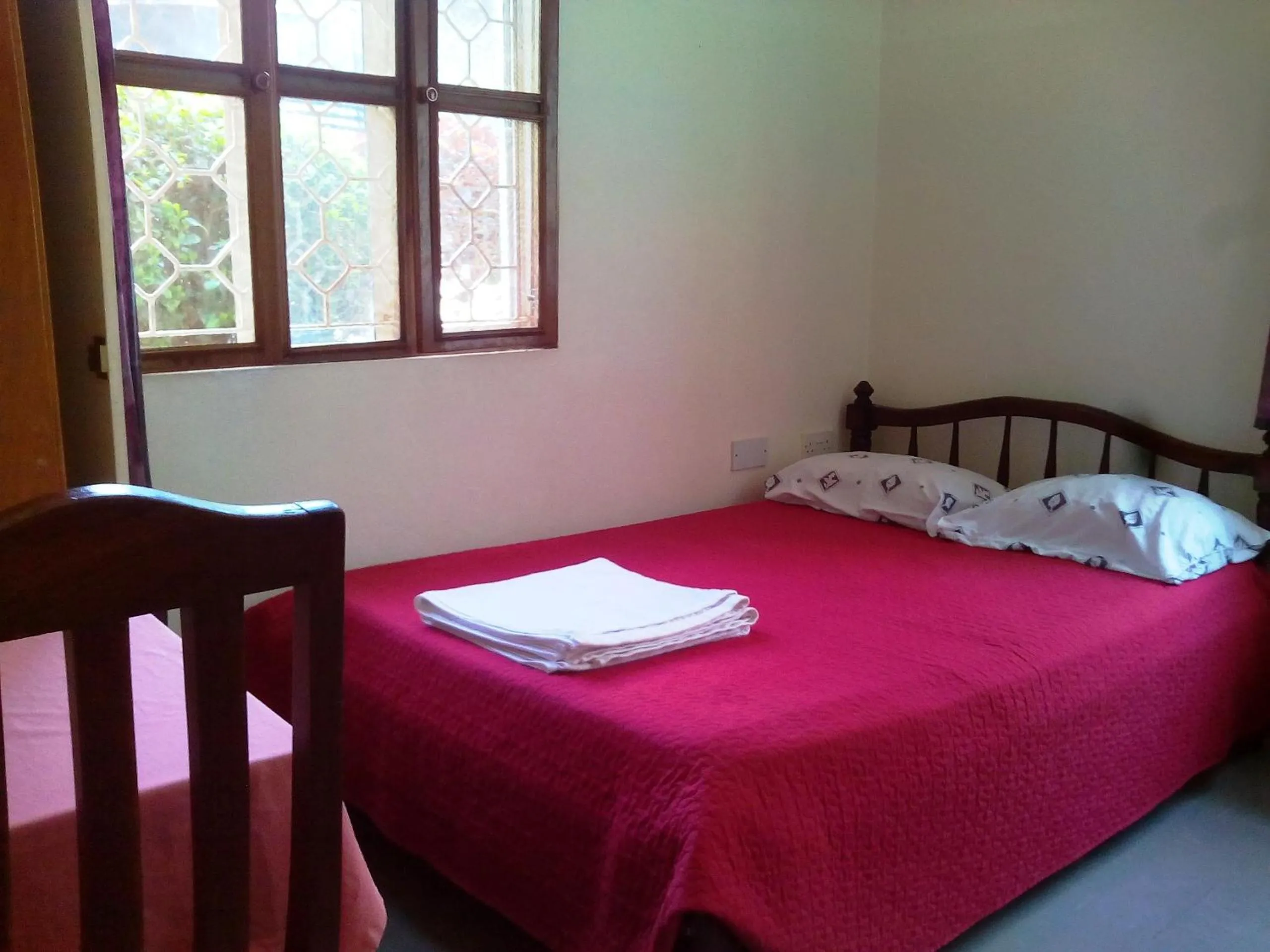 Bed in Retreat Guesthouse Kitende
