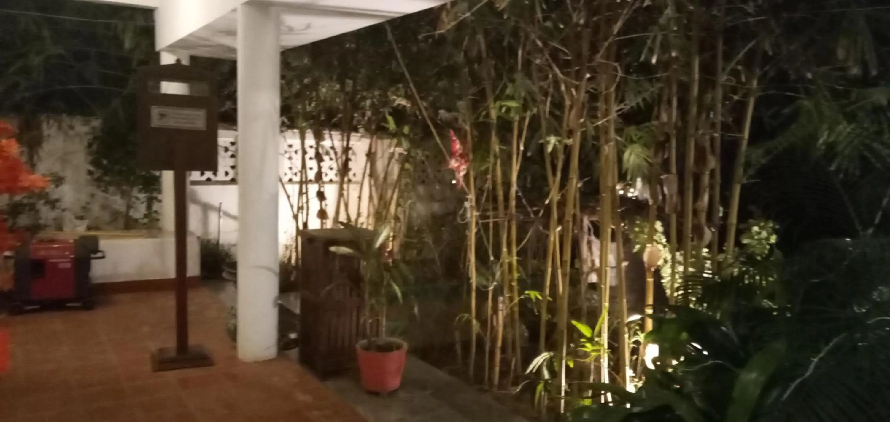 Meya Beach Walk Hotel