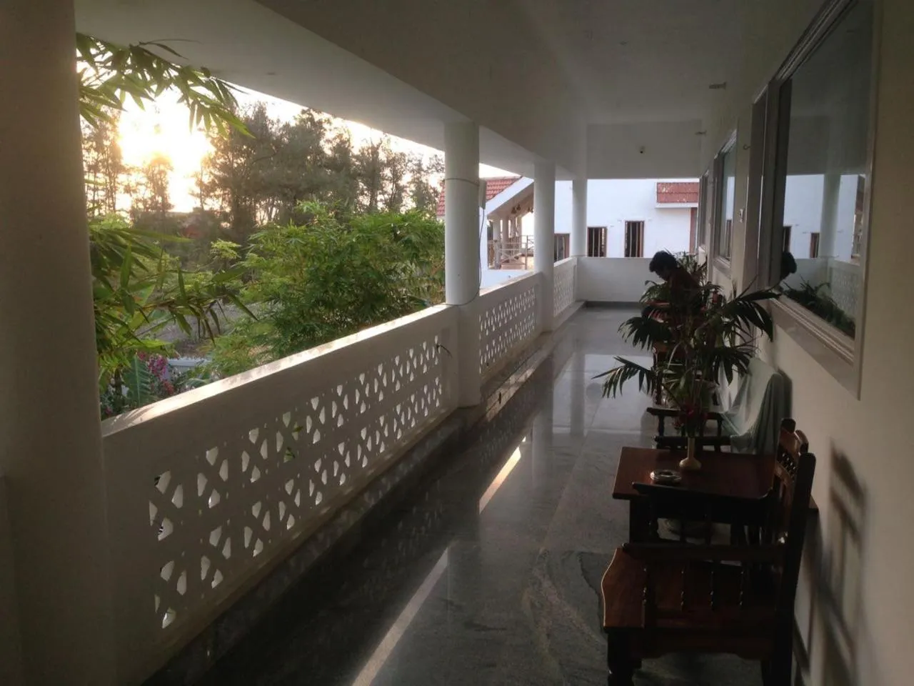 Meya Beach Walk Hotel