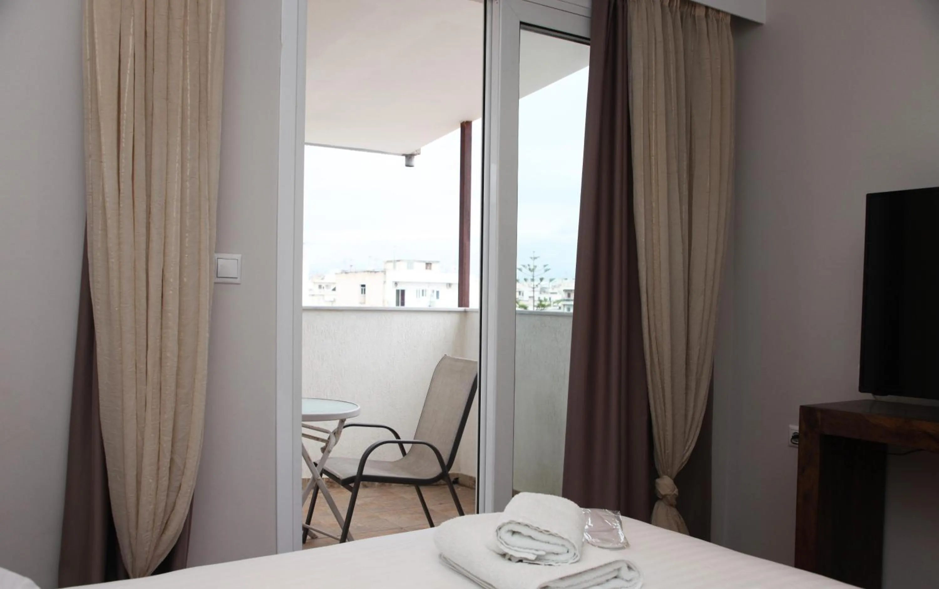 Bed in Apollon Filoxenia