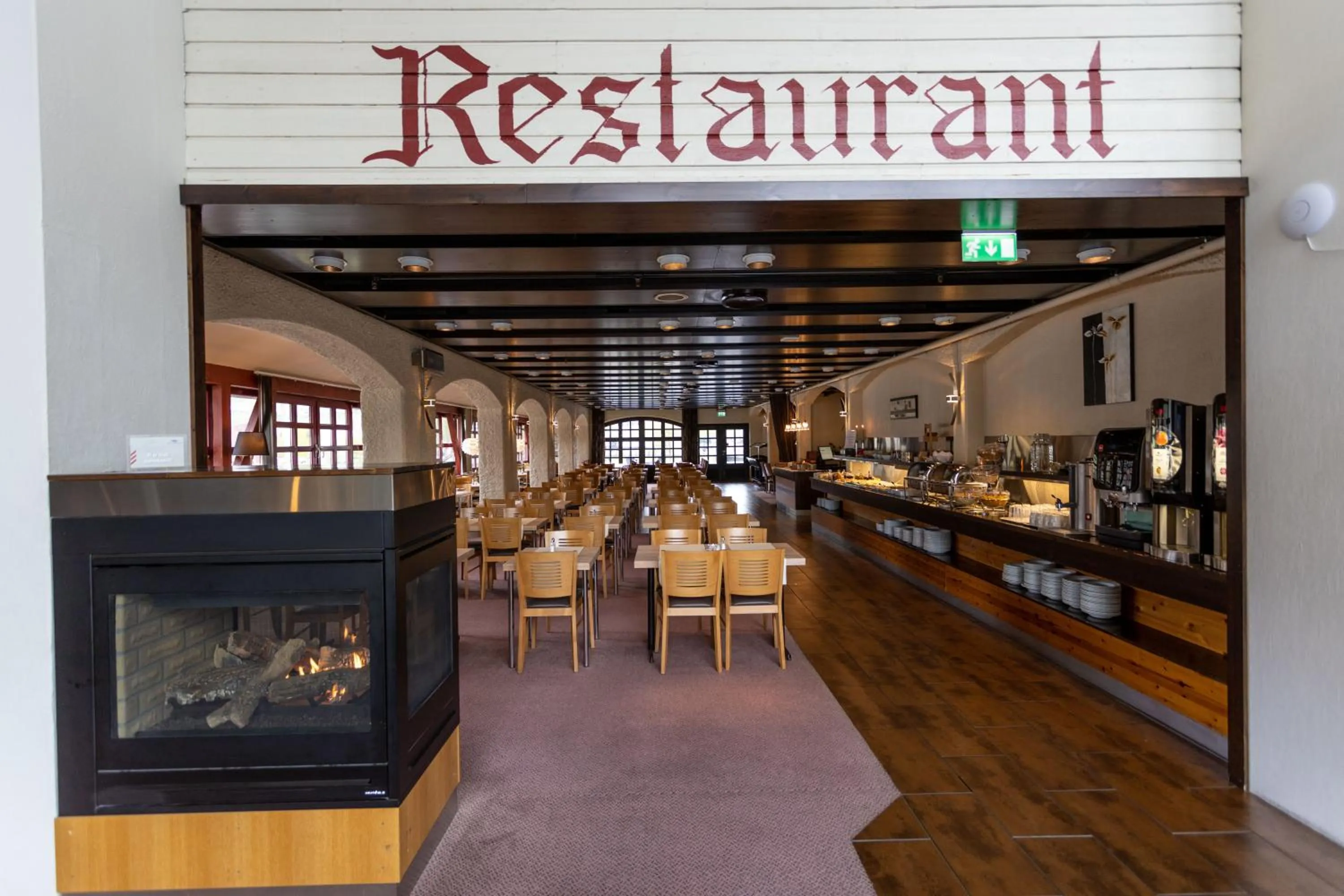 Restaurant/places to eat in Stryn Hotel