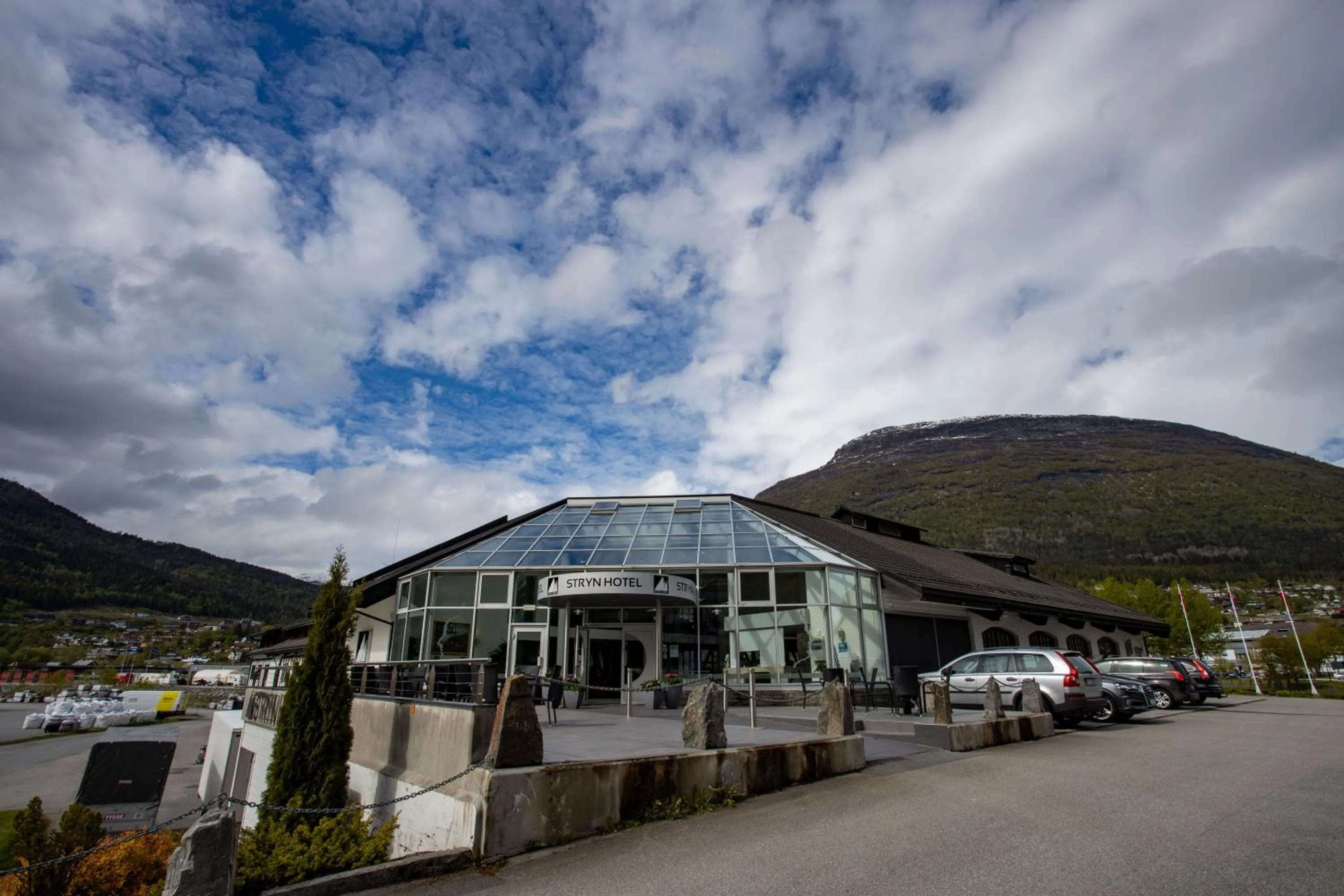 Property building in Stryn Hotel