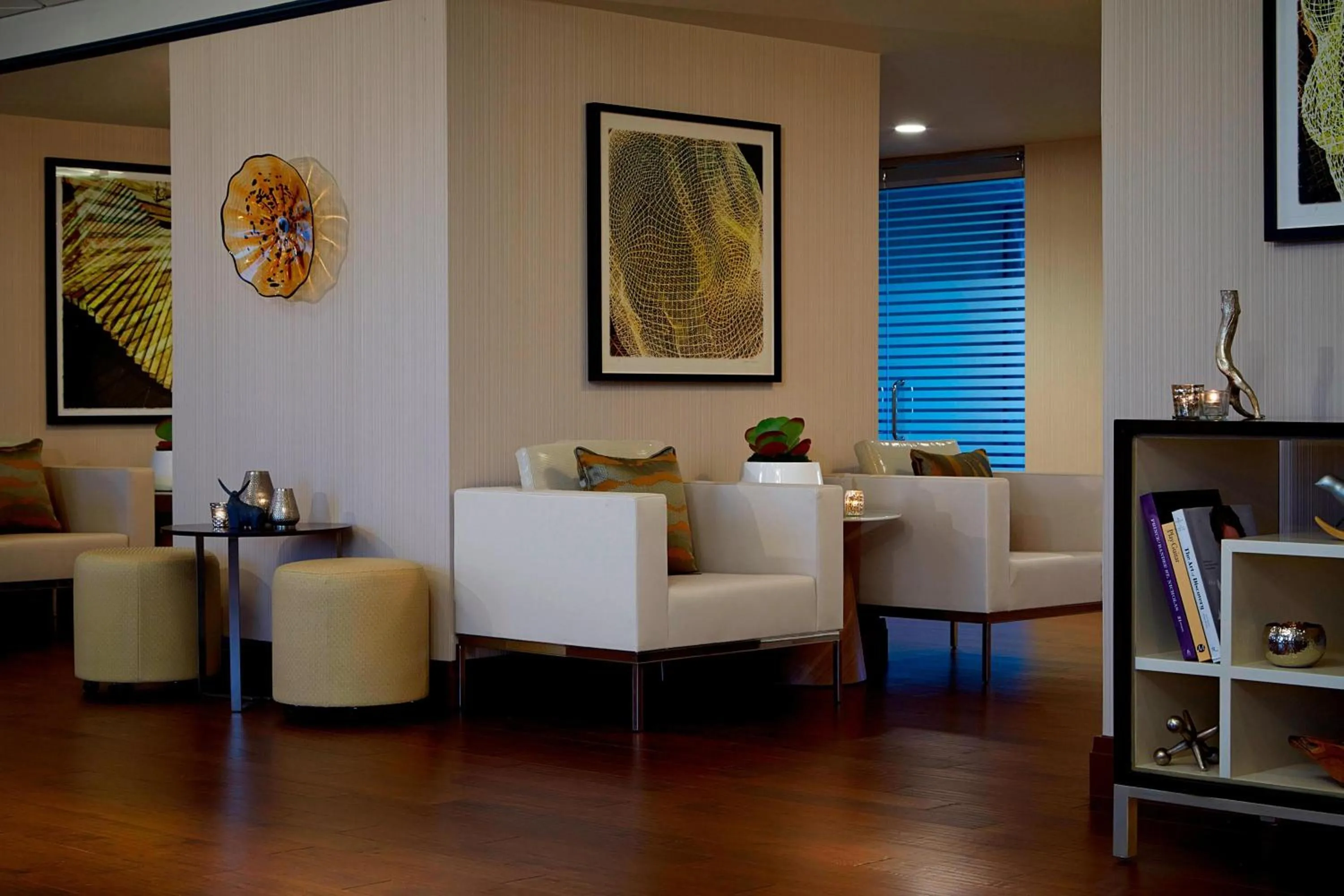 Meeting/conference room in Renaissance Dallas Hotel