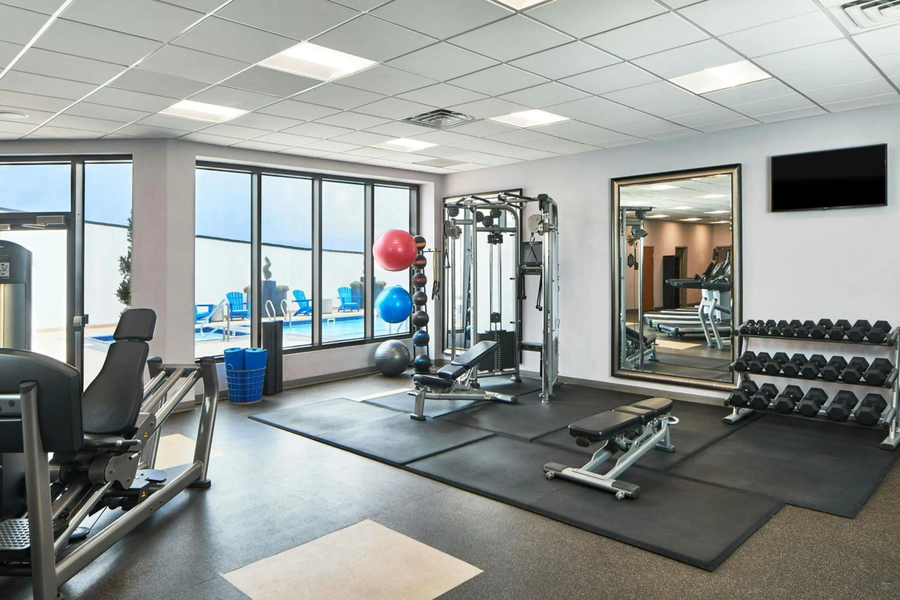 Fitness centre/facilities in Renaissance Dallas Hotel