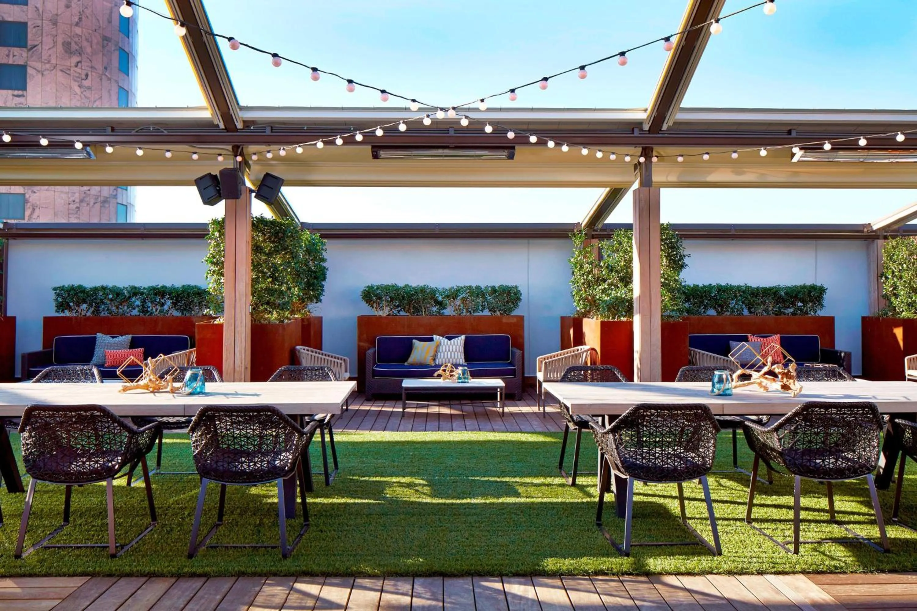 Meeting/conference room in Renaissance Dallas Hotel