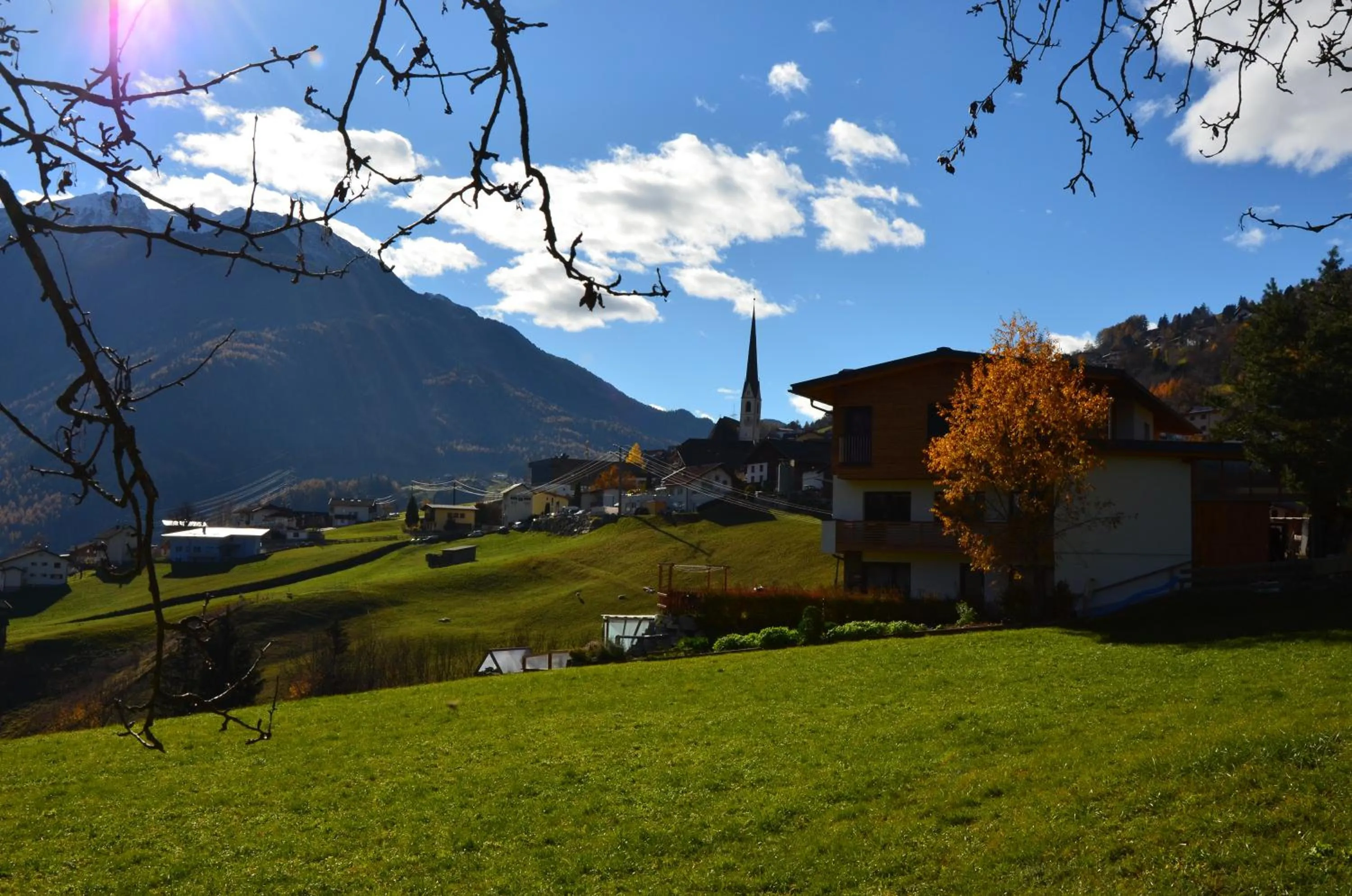 Autumn in Neuner Charlotte incl Skidepot an der Hochzeigerbahn