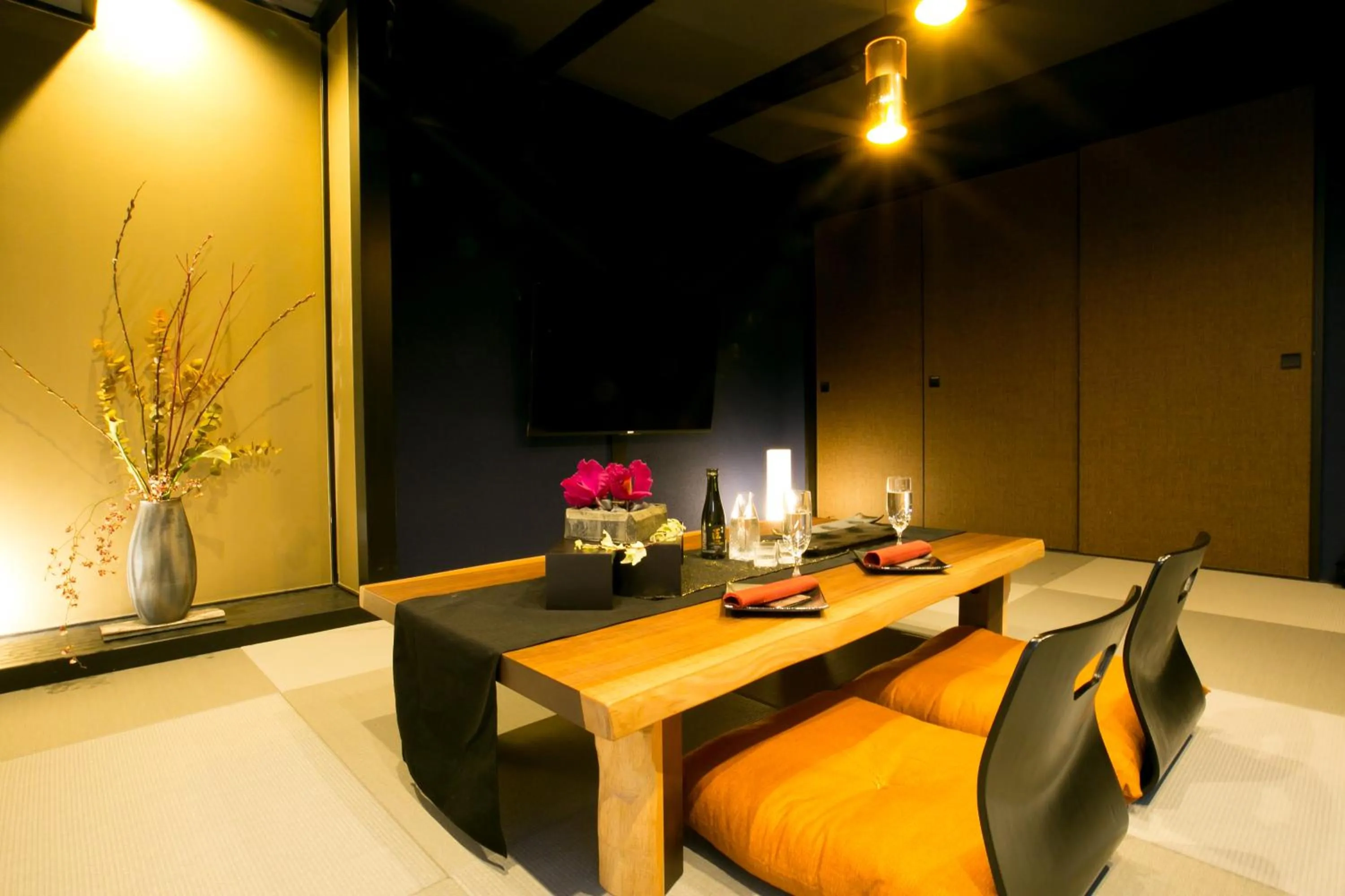 Living room in Hosta Umekoji Akari