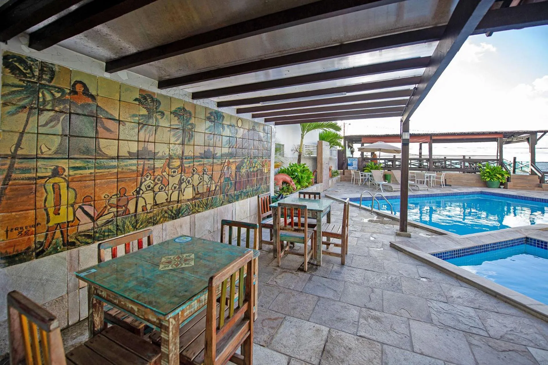 Swimming pool in Hotel Costeiro