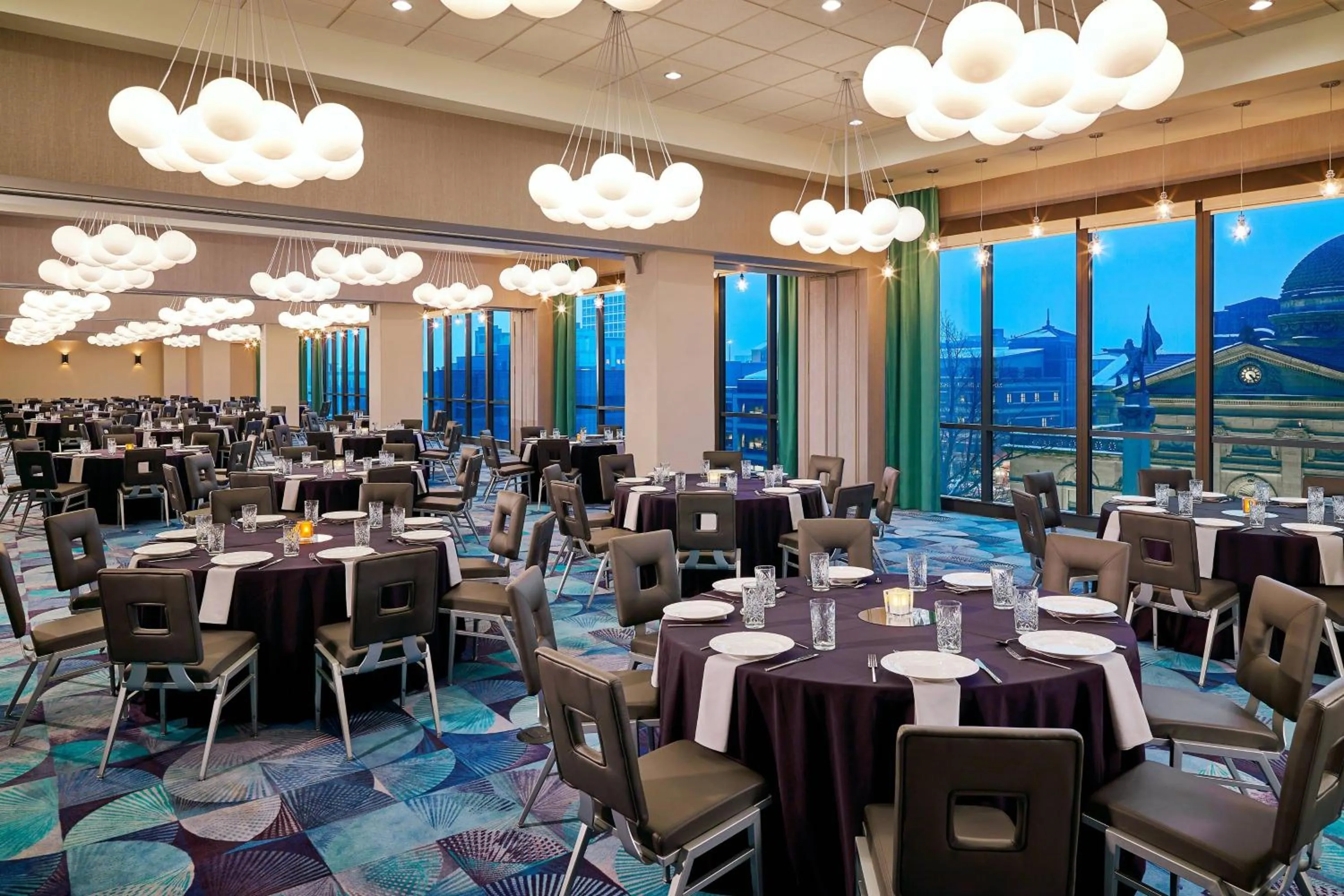 Meeting/conference room in Aloft South Bend