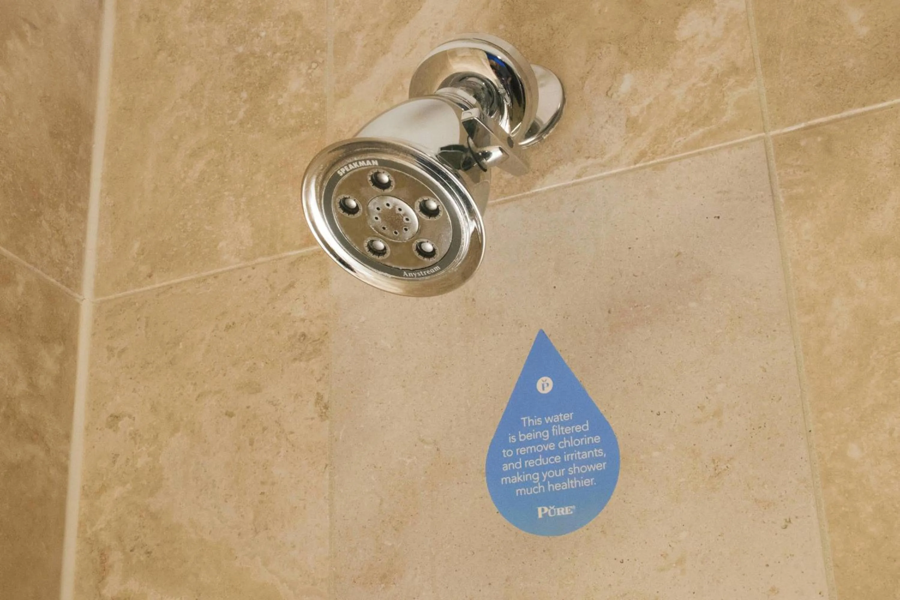 Bathroom in Dallas Marriott Suites Medical/Market Center