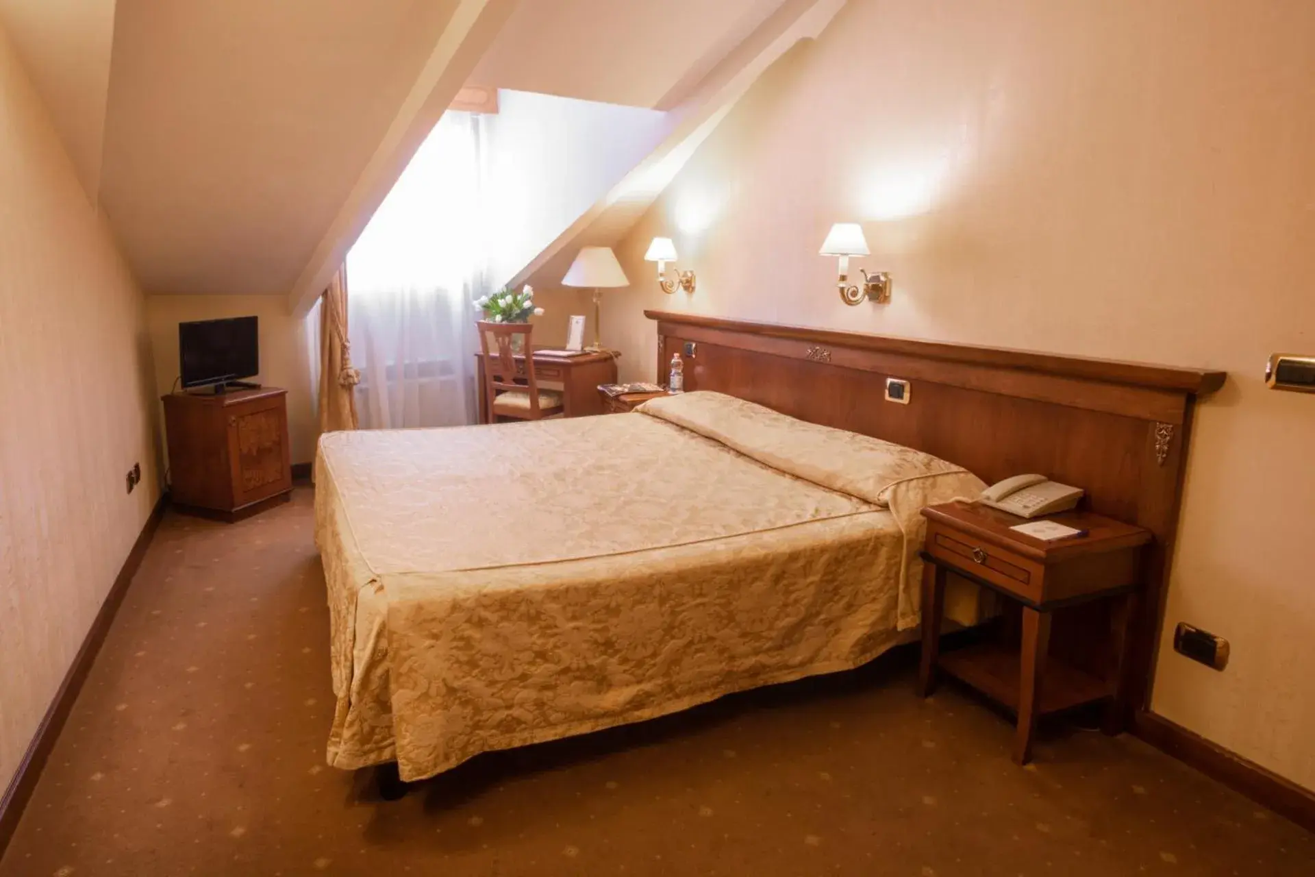 Bed in Hosianum Palace Bed in Hosianum Palace