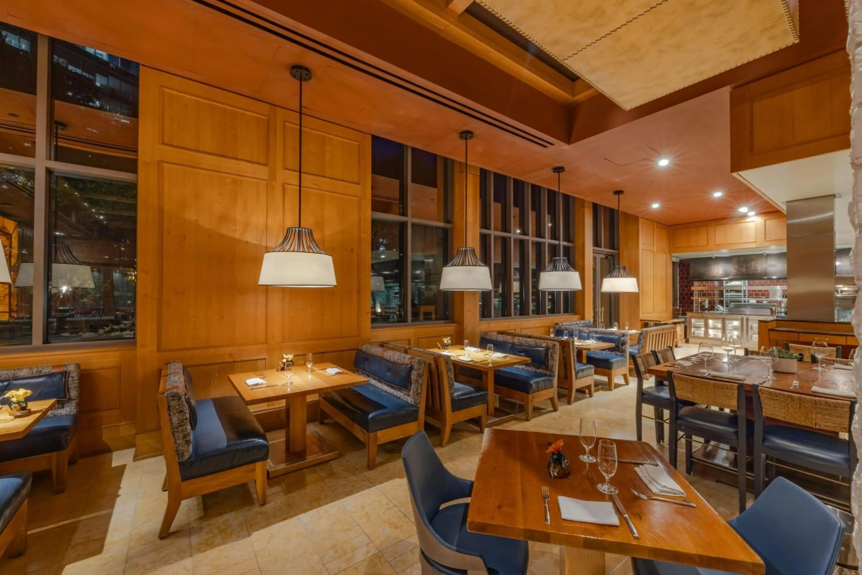 Restaurant/places to eat in The Ritz-Carlton, Dallas