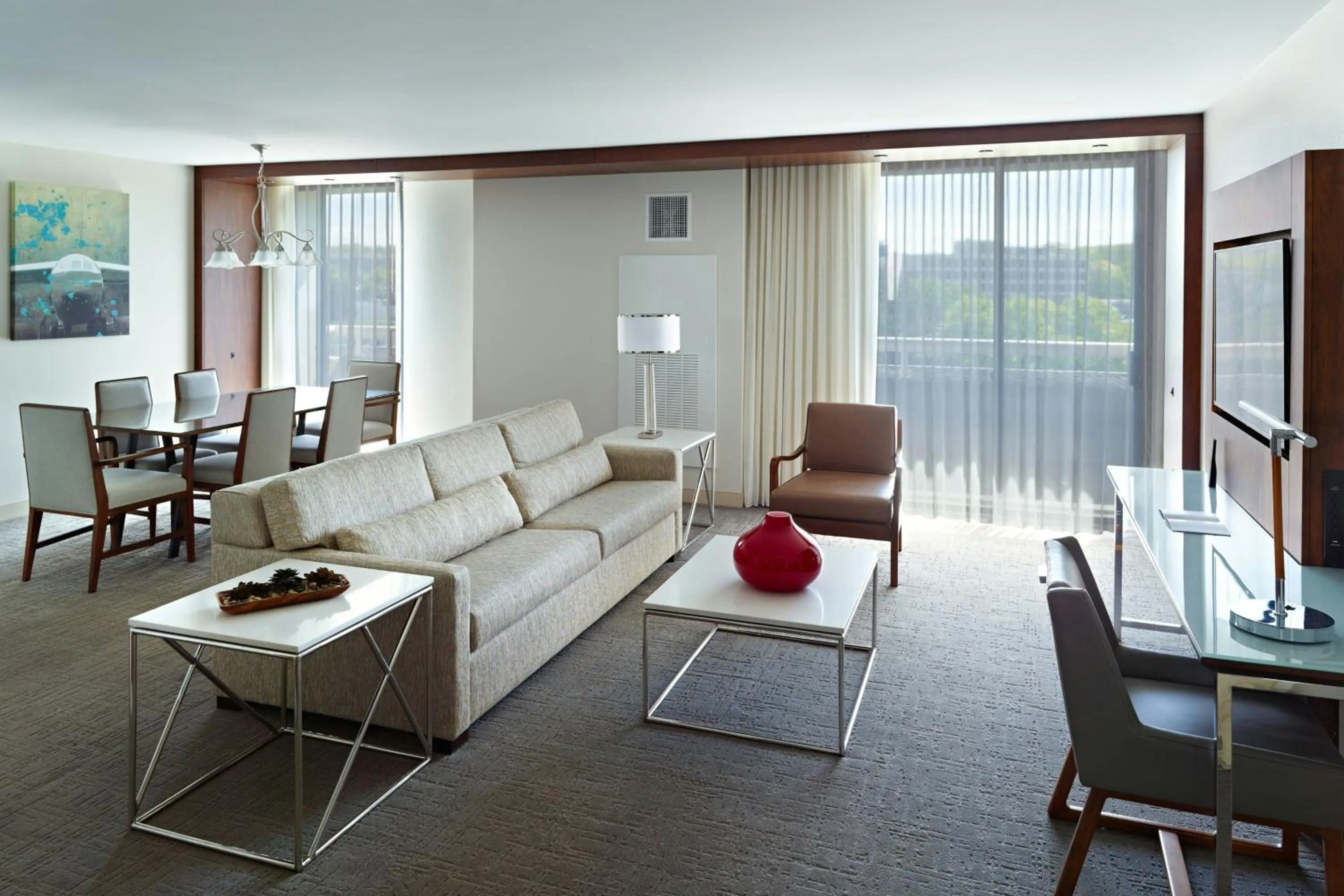 Living room in Marriott at the University of Dayton