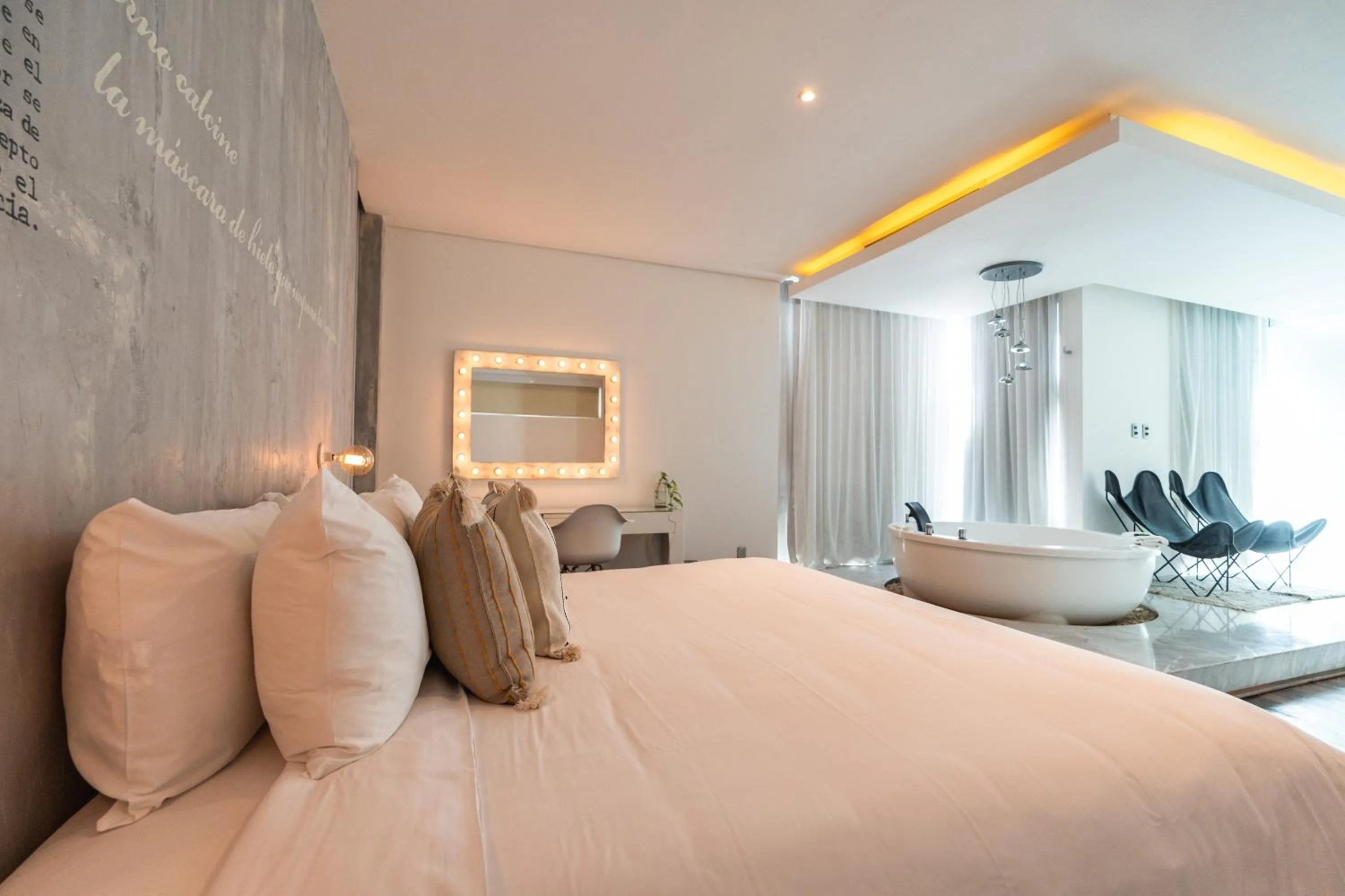 Bed in Be Playa Hotel Boutique & Rooftop Bar - Adults Only