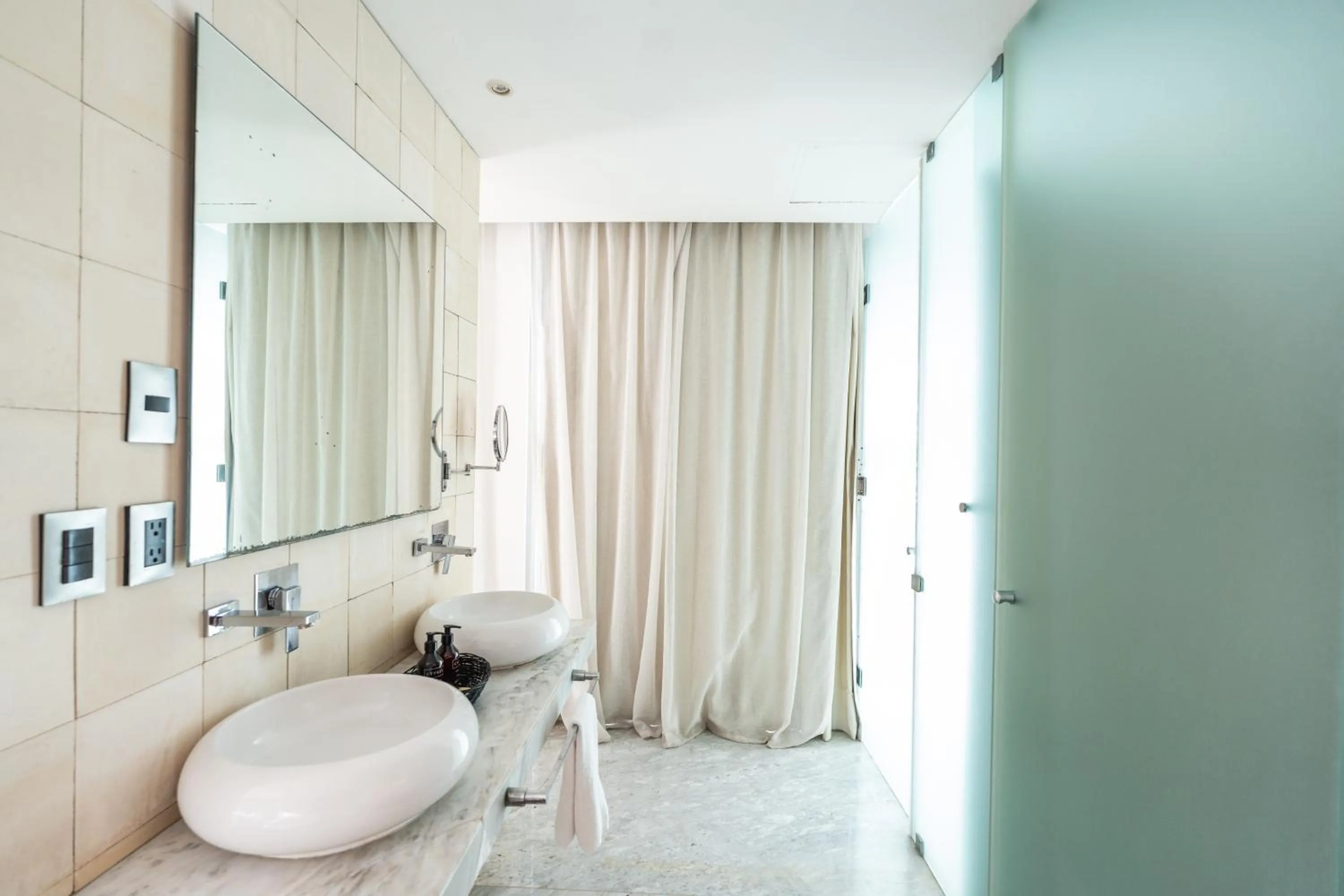 Be Playa Hotel Boutique & Rooftop Bar - Adults Only