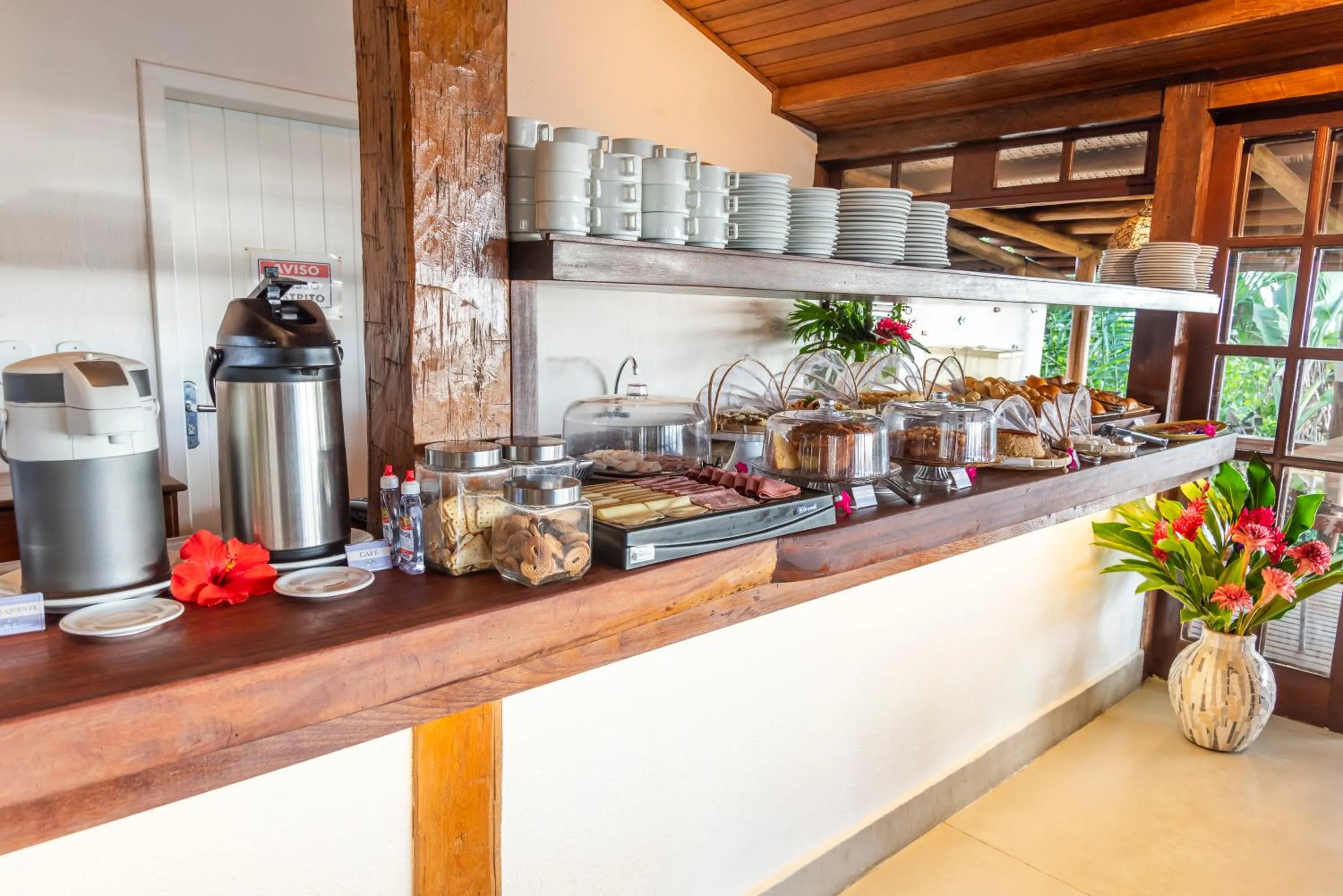 Breakfast in Manacá Pousada Parque