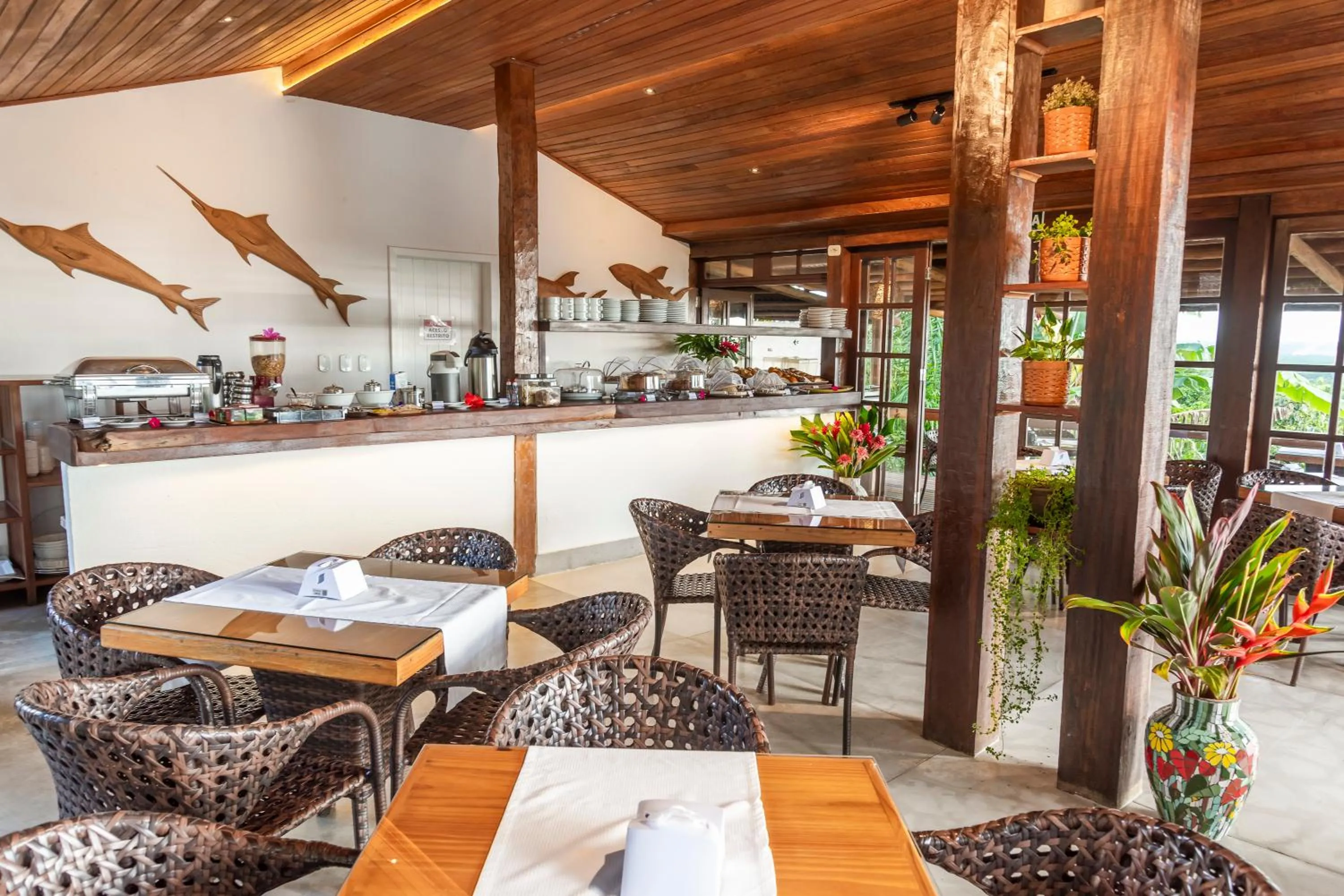 Restaurant/places to eat in Manacá Pousada Parque