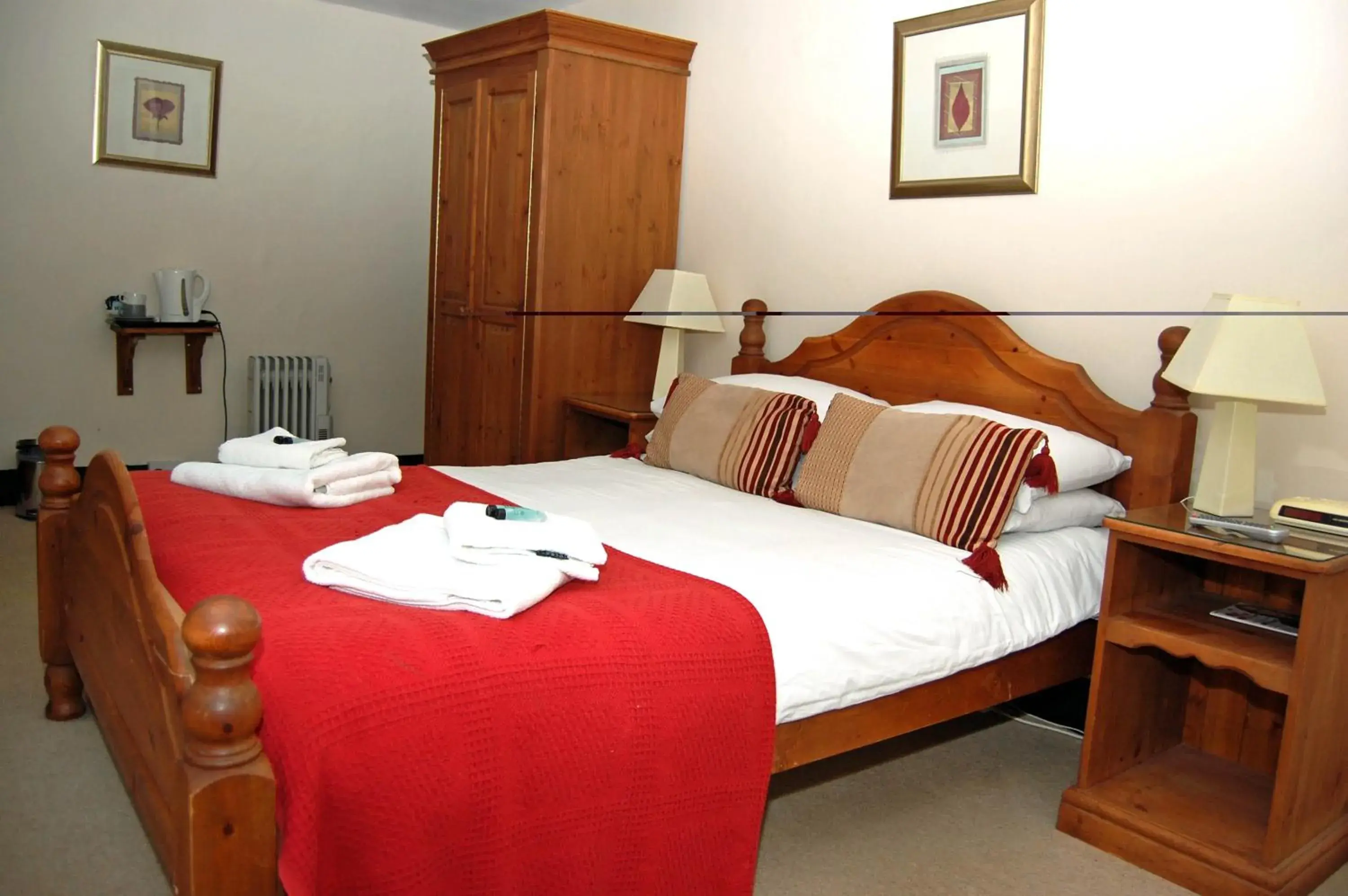 Bed in Old Post Office Bed in Old Post Office