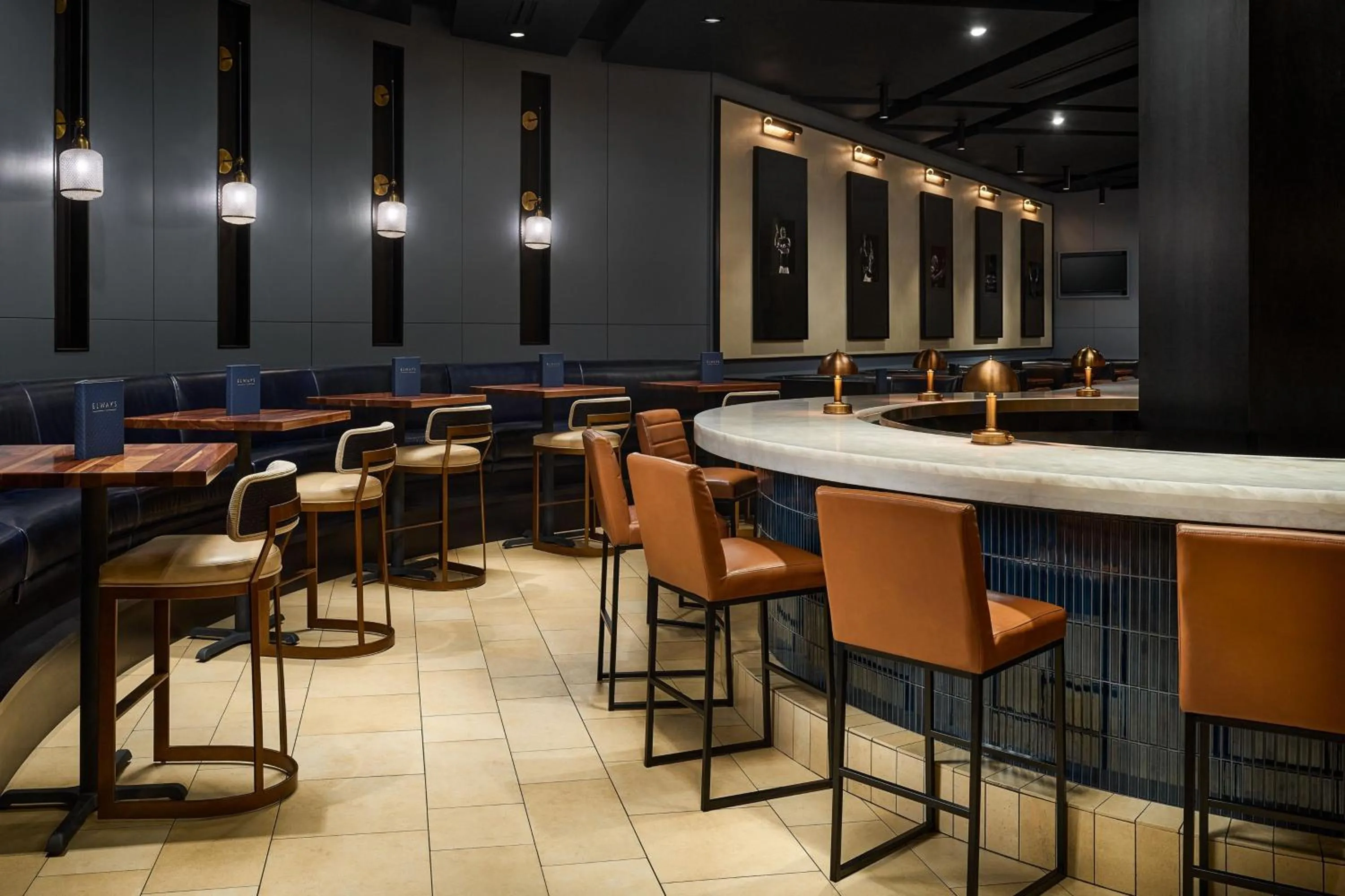 Lounge or bar in The Ritz-Carlton, Denver