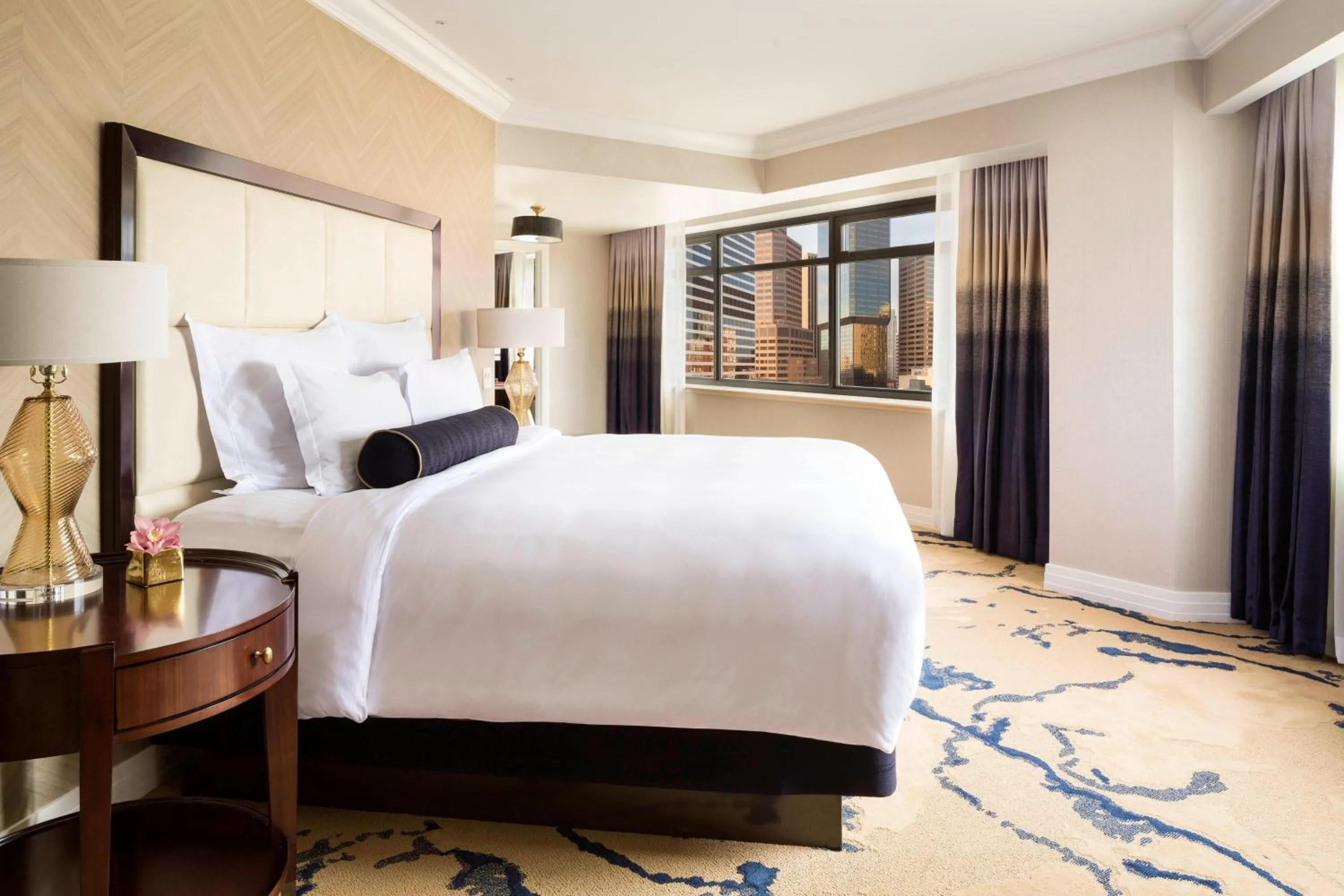 Bedroom, Bed in The Ritz-Carlton, Denver