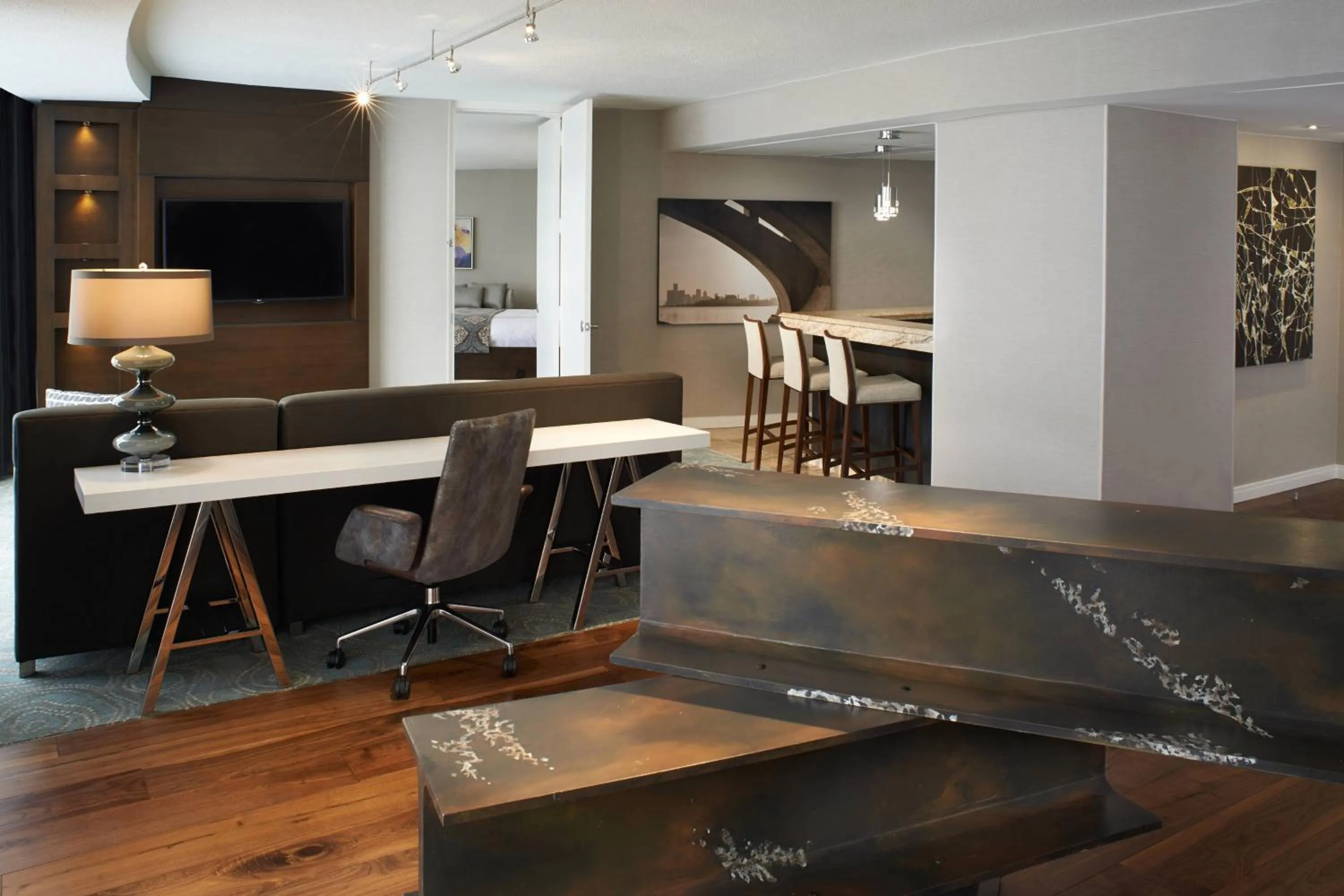 Photo of the whole room in Detroit Marriott at the Renaissance Center